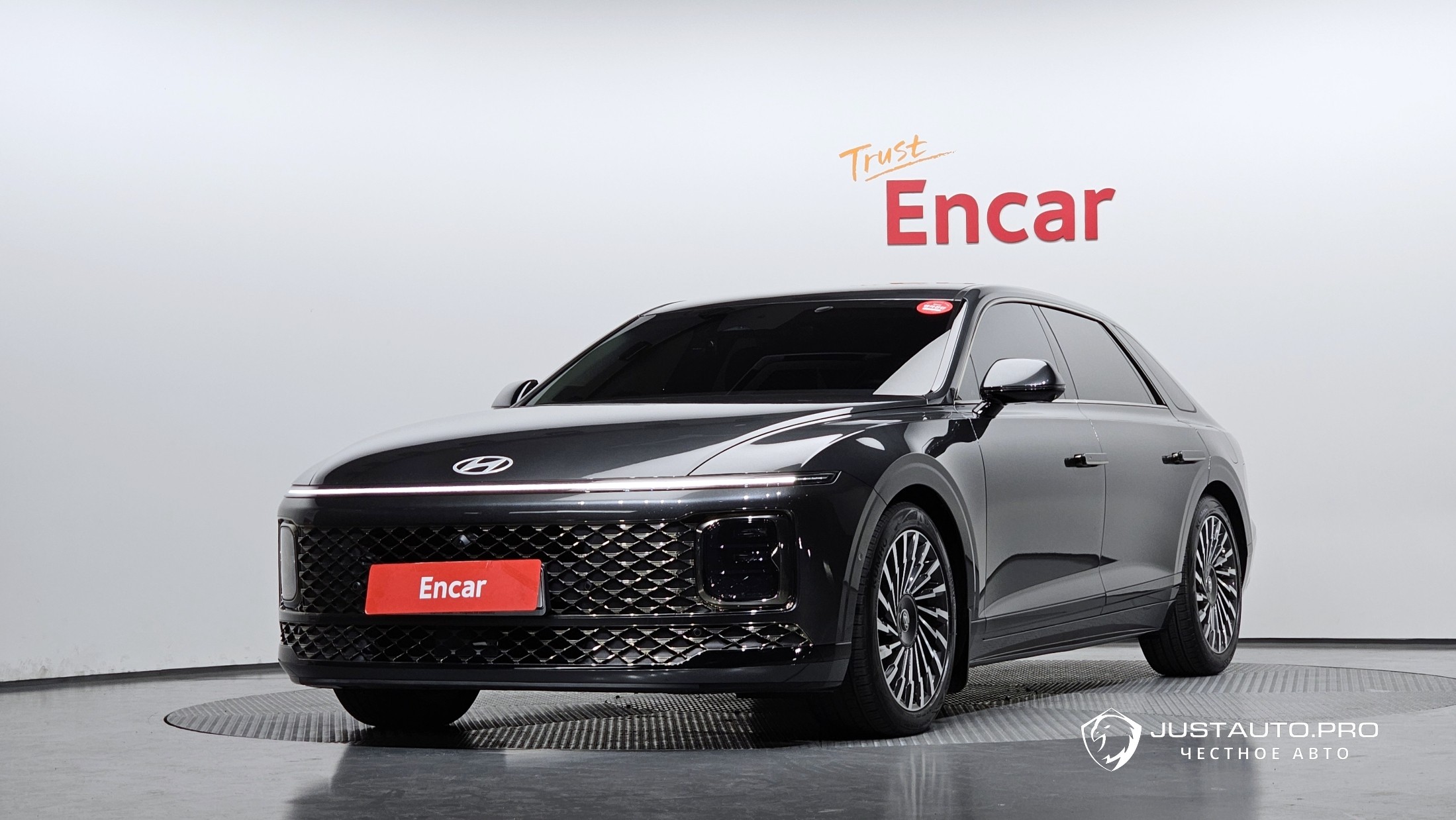 Автомобиль Hyundai Grandeur