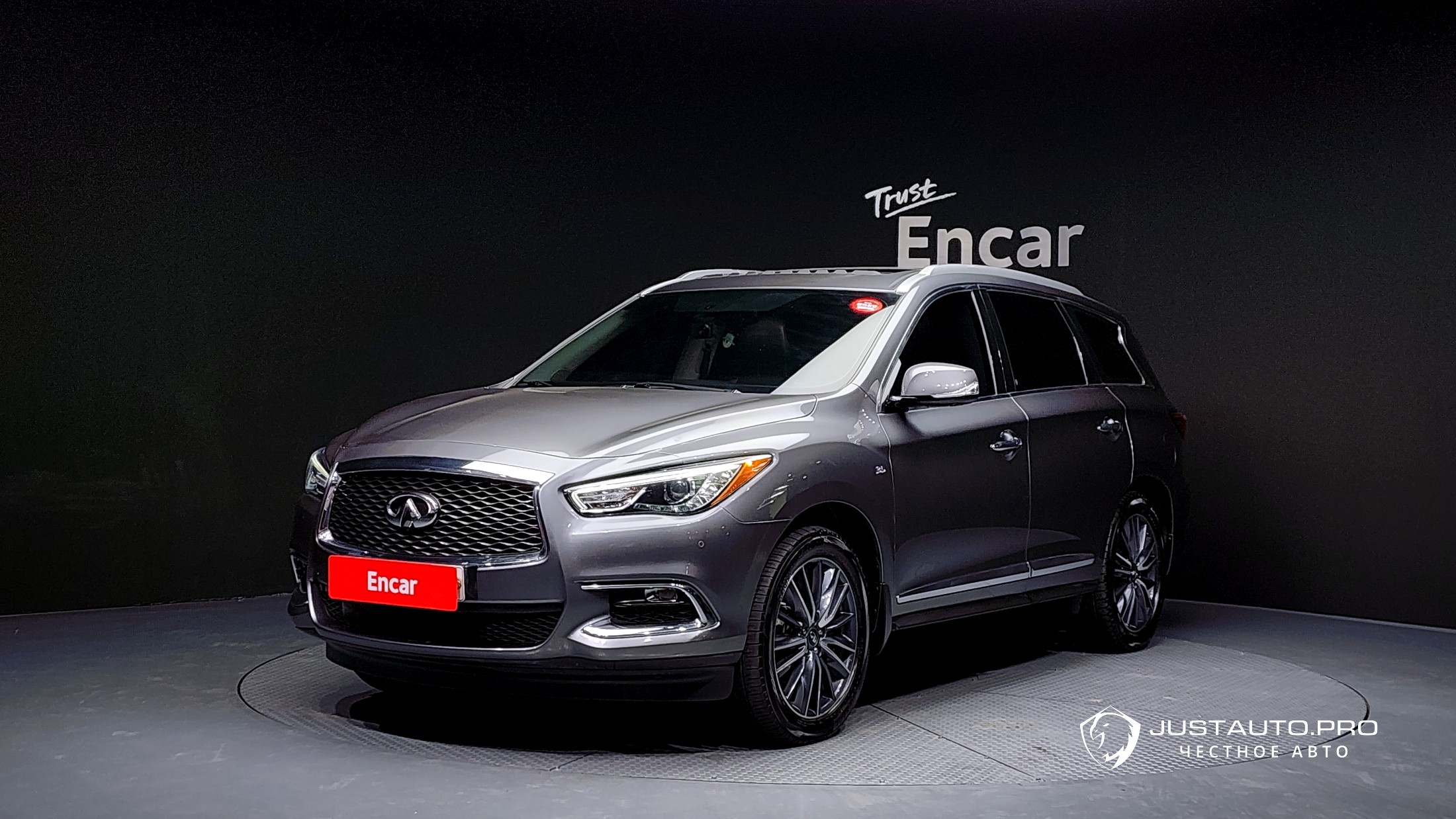 Автомобиль Infiniti QX60