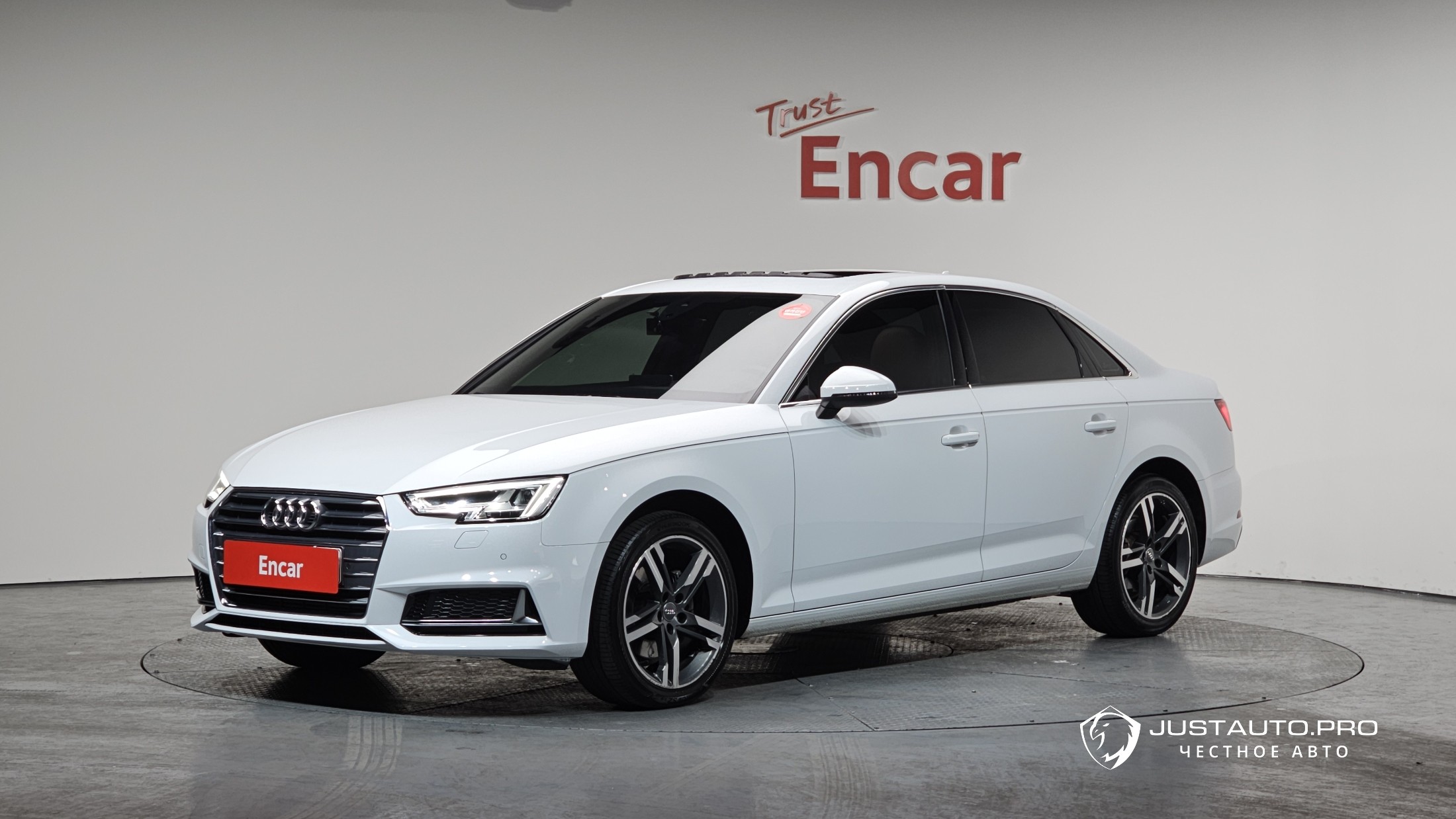 Автомобиль Audi A4