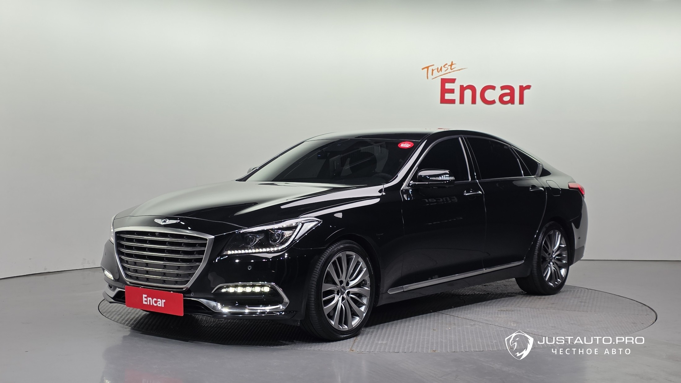 Автомобиль Genesis G80