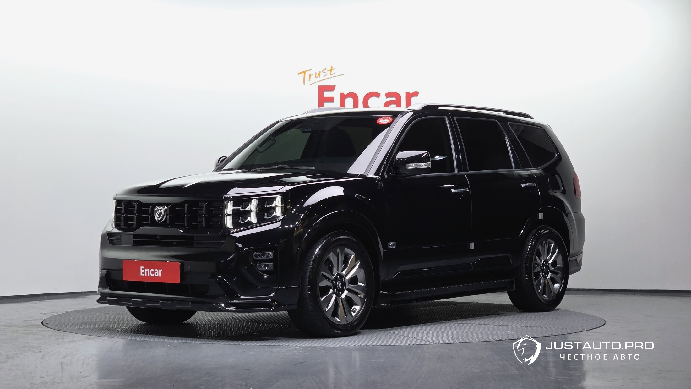 Автомобиль Kia Mohave