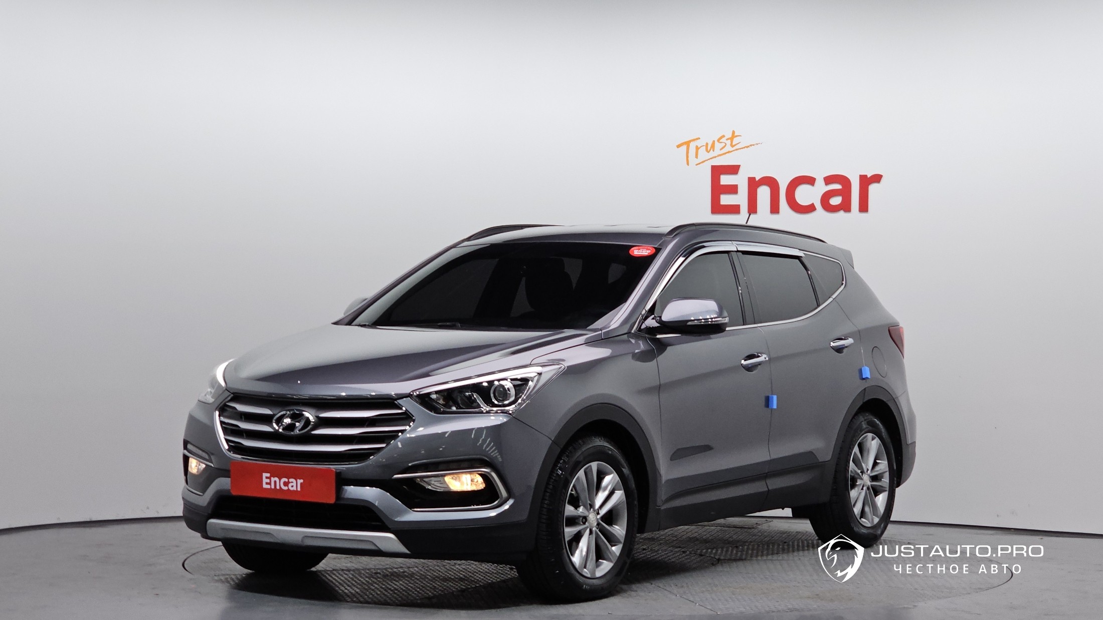 Автомобиль Hyundai Santafe