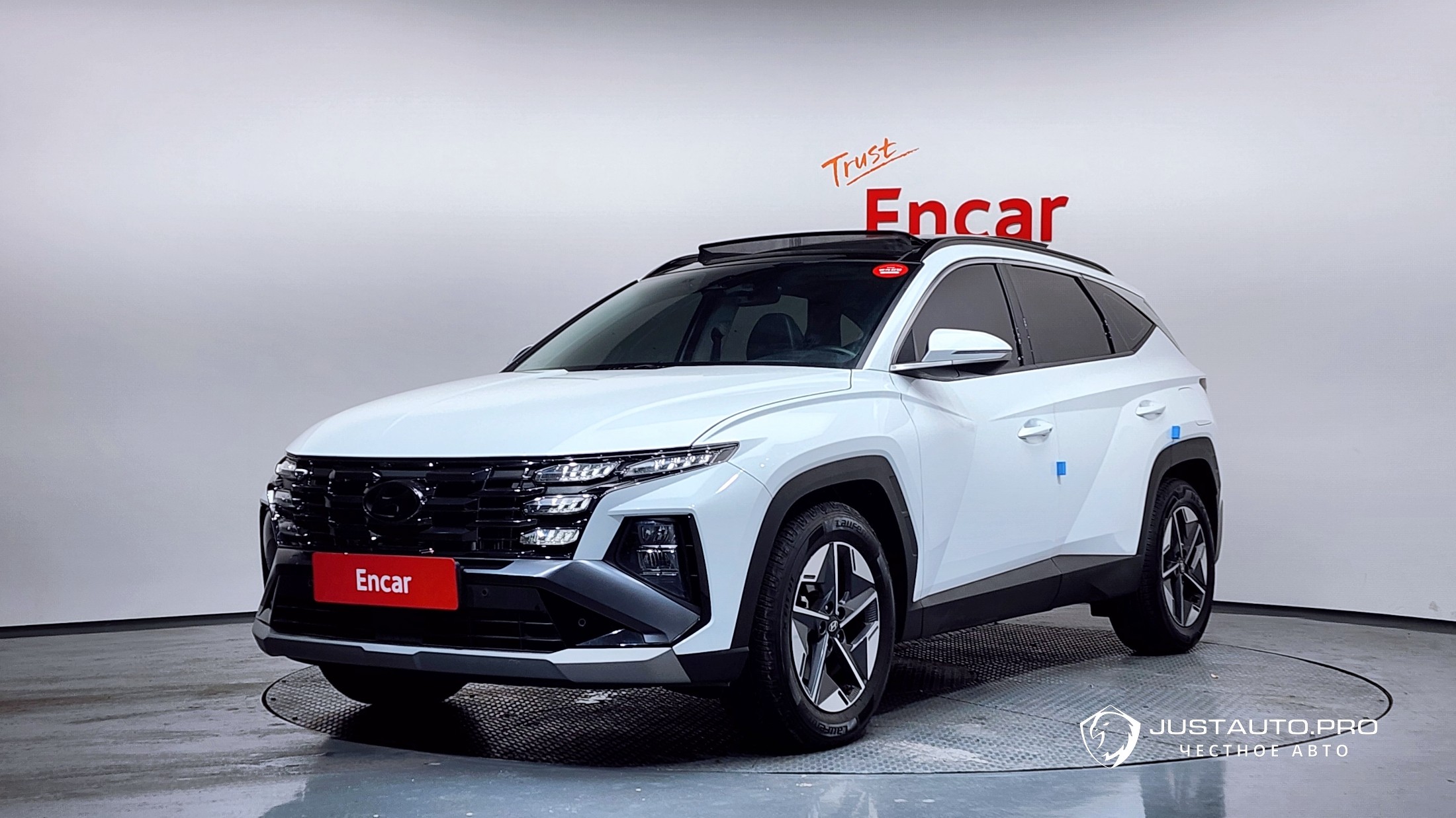 Автомобиль Hyundai Tucson