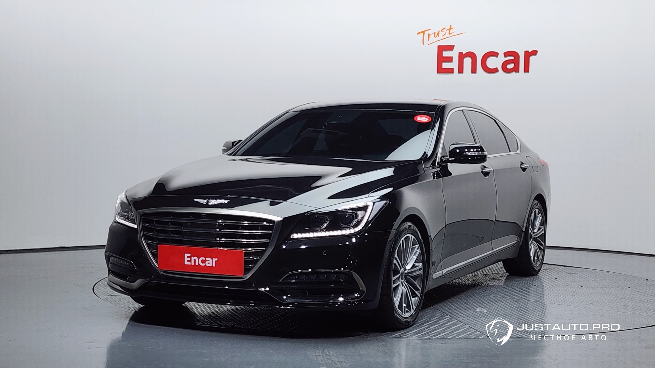 Автомобиль Genesis G80