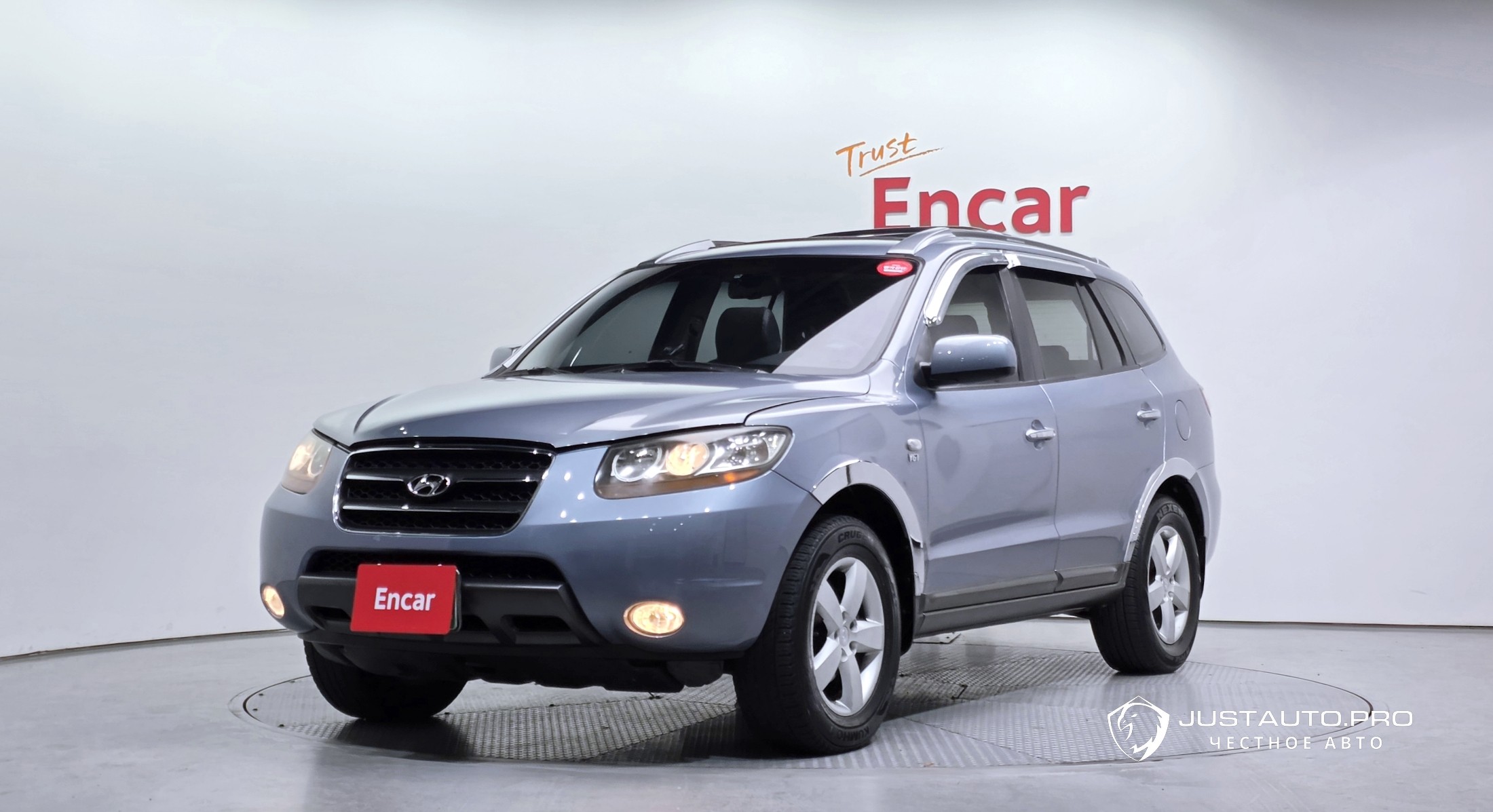 Автомобиль Hyundai Santafe