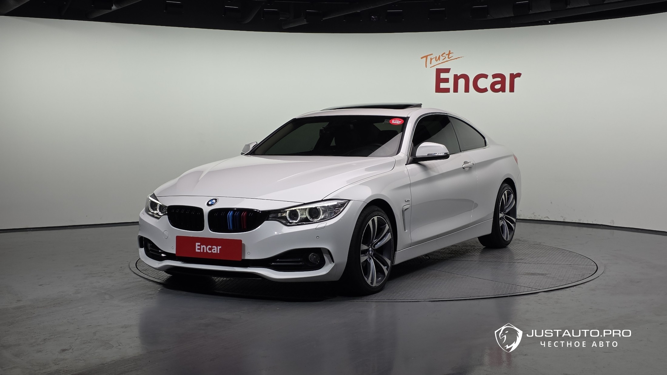 Автомобиль BMW 4-Series