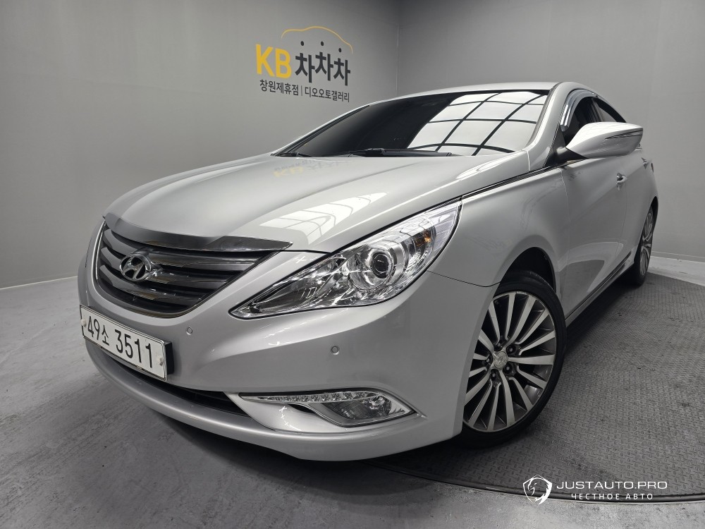 Автомобиль Hyundai Sonata
