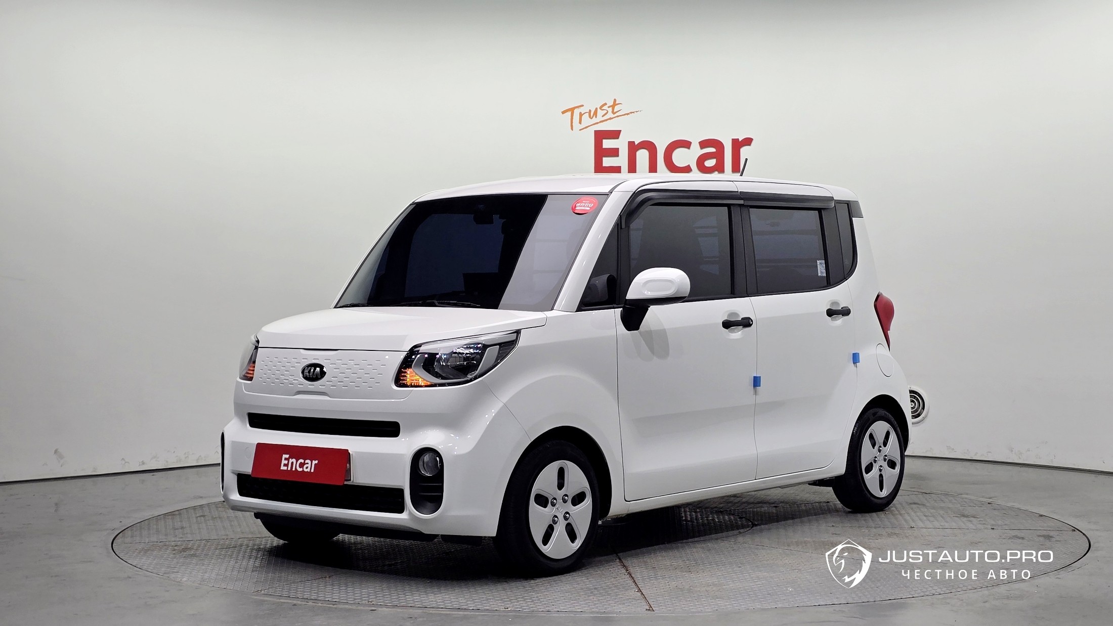Автомобиль Kia RAY