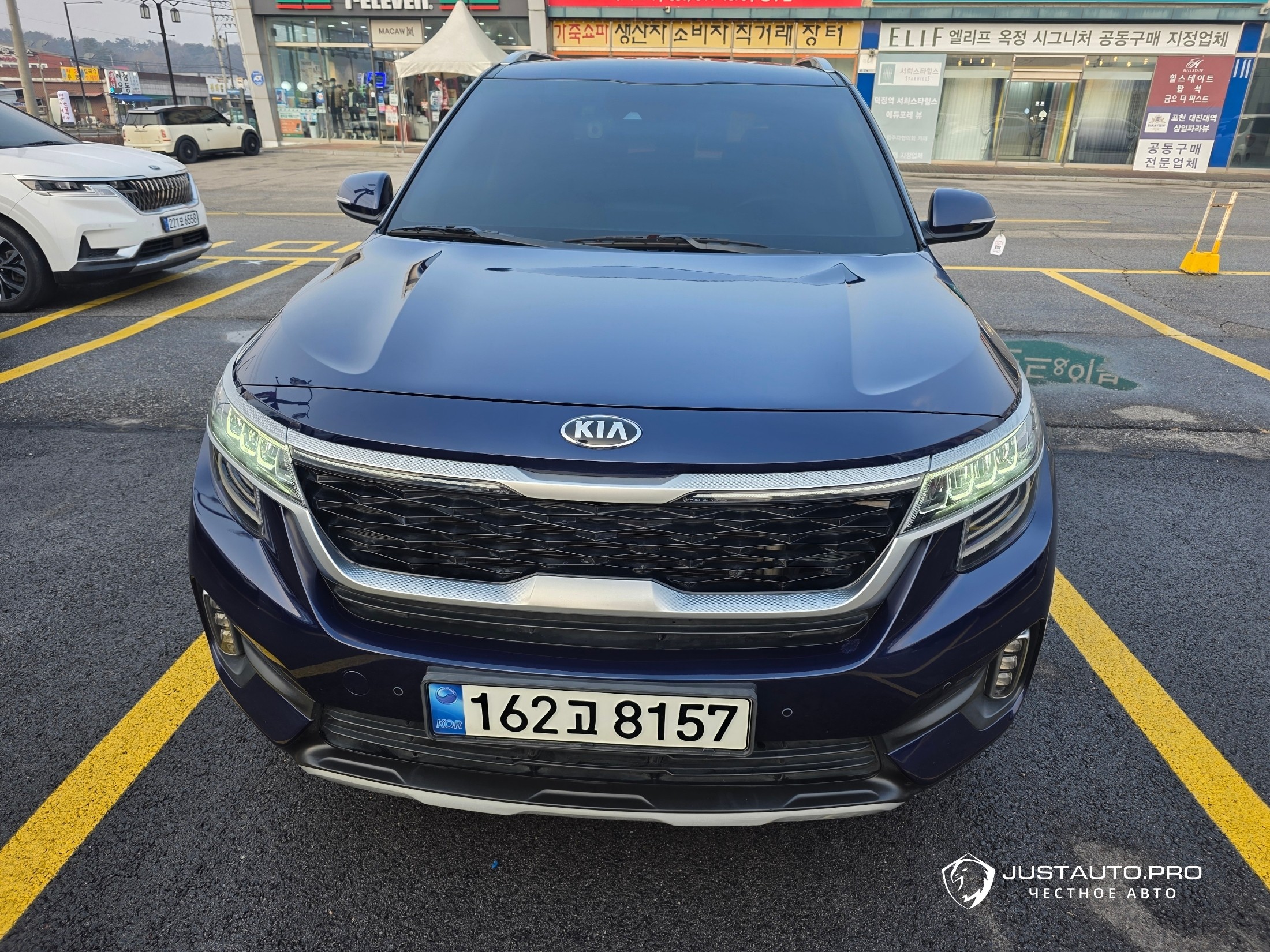Автомобиль Kia Seltos