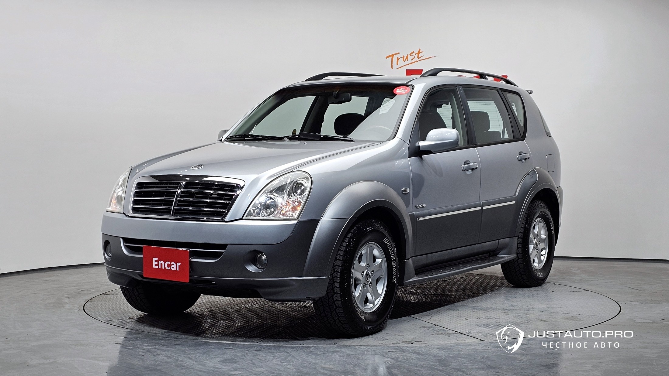 Автомобиль KG_Mobility_Ssangyong Rexton