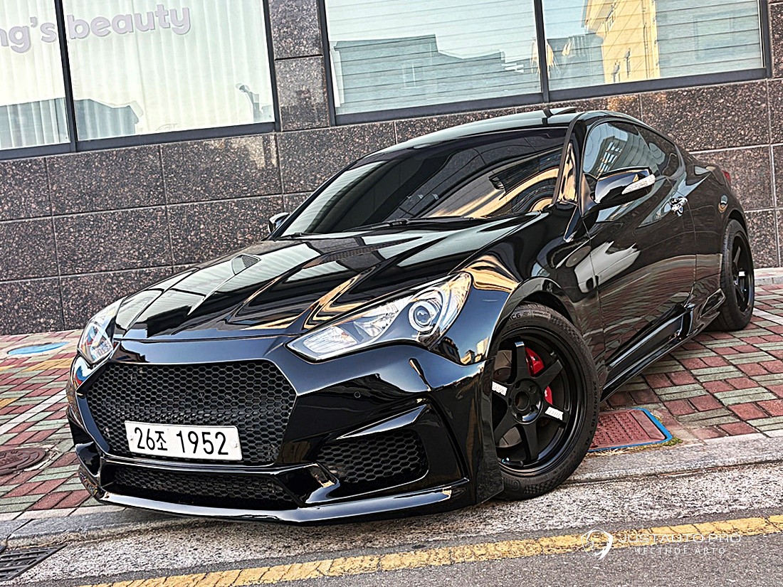 Автомобиль Hyundai Genesis