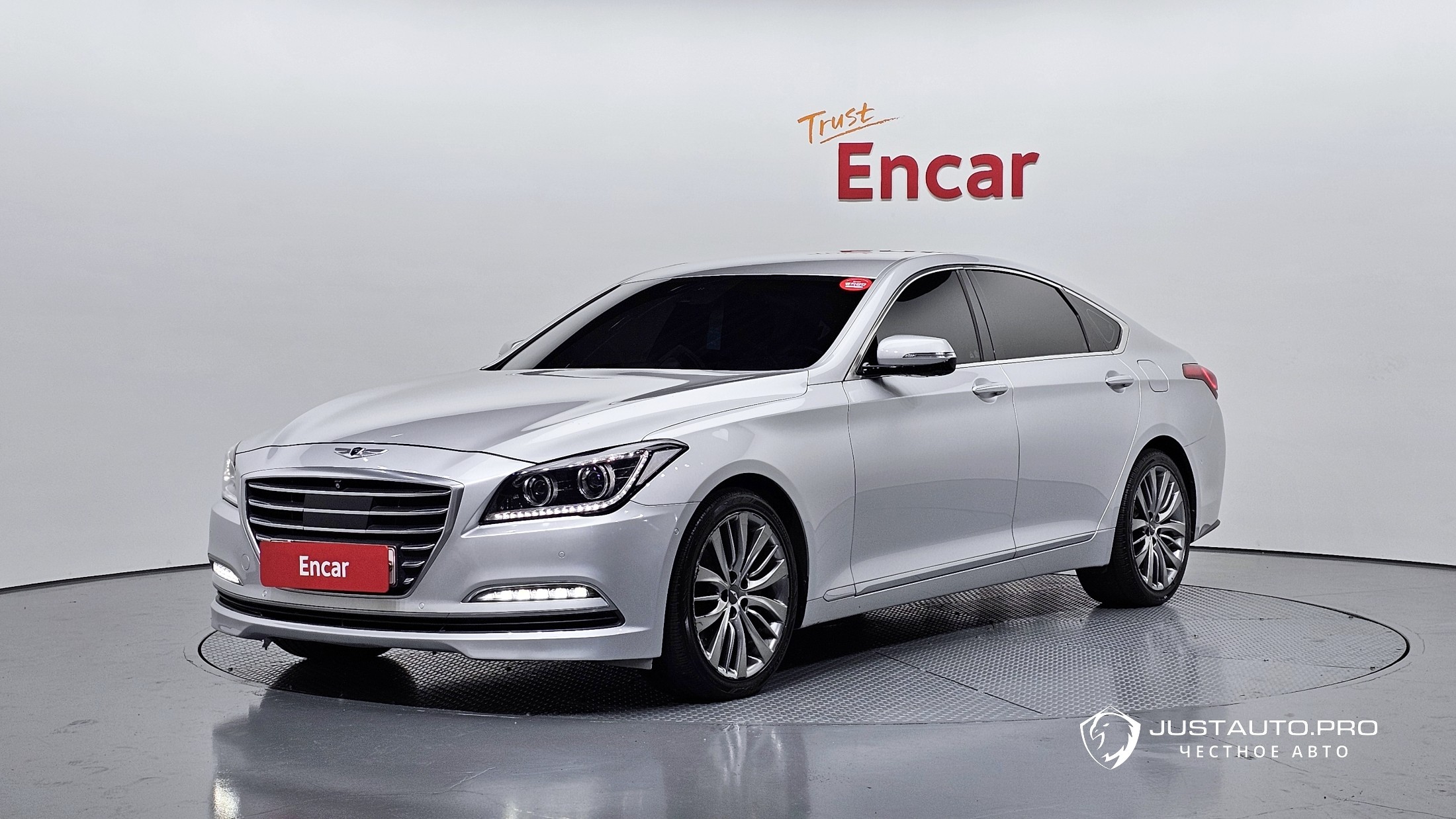 Автомобиль Hyundai Genesis