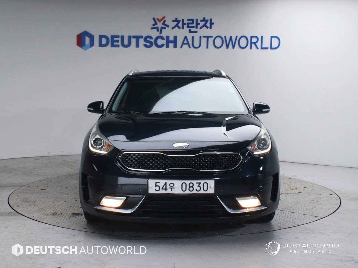Автомобиль Kia Niro