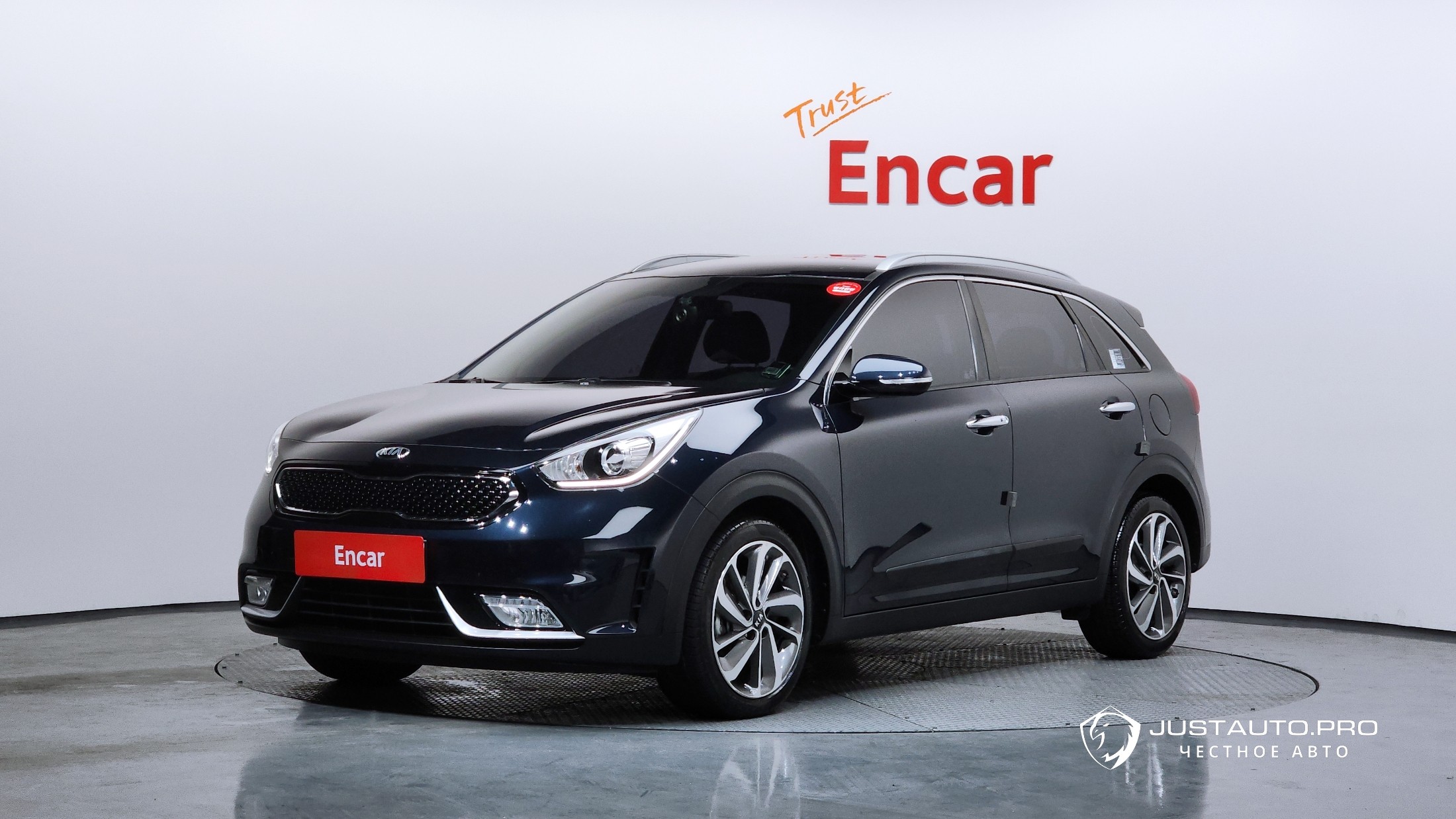 Автомобиль Kia Niro