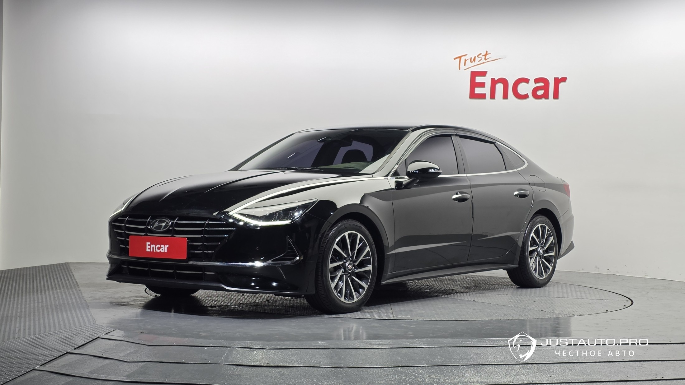 Автомобиль Hyundai Sonata