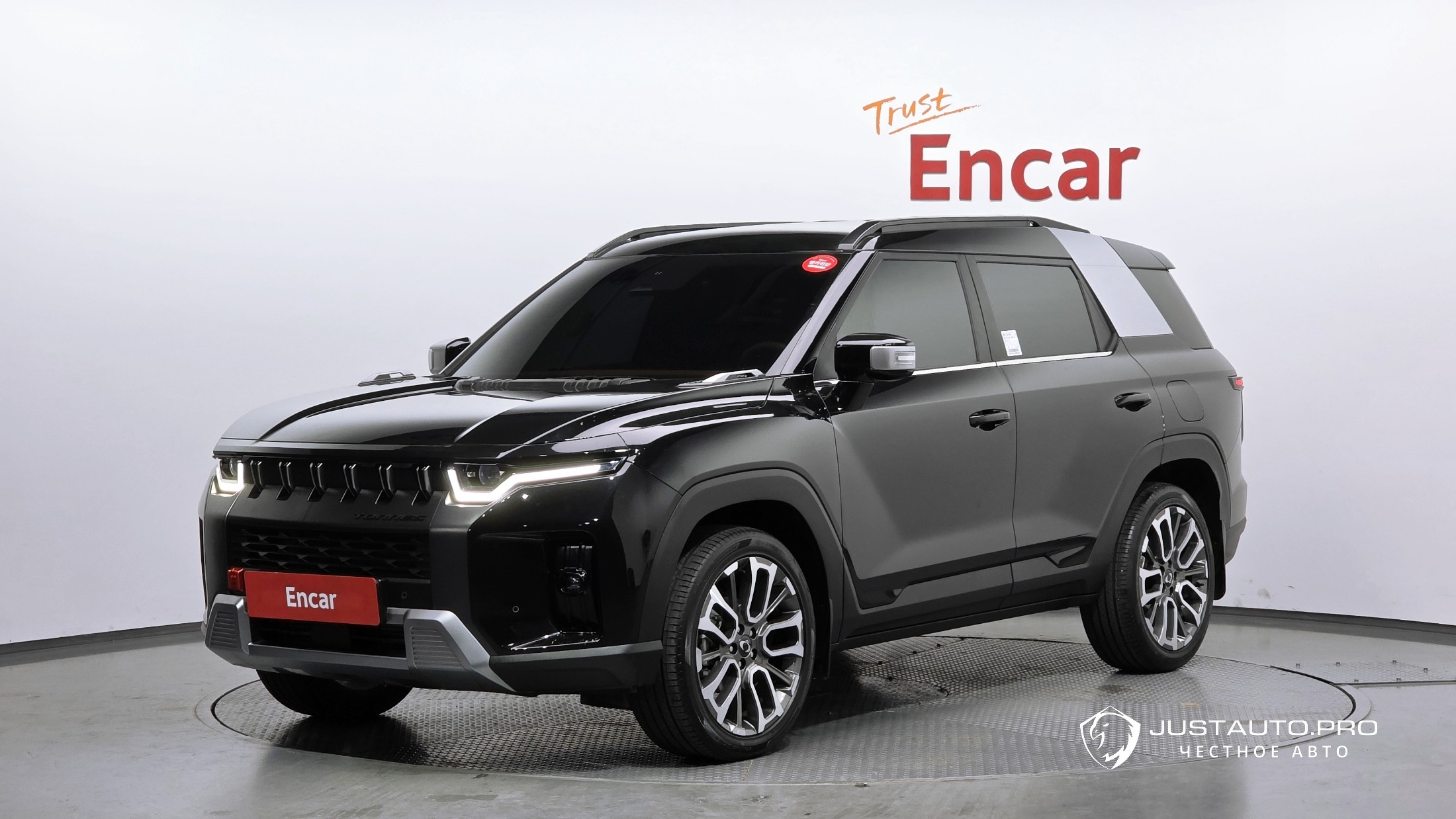 Автомобиль KG_Mobility_Ssangyong Torres