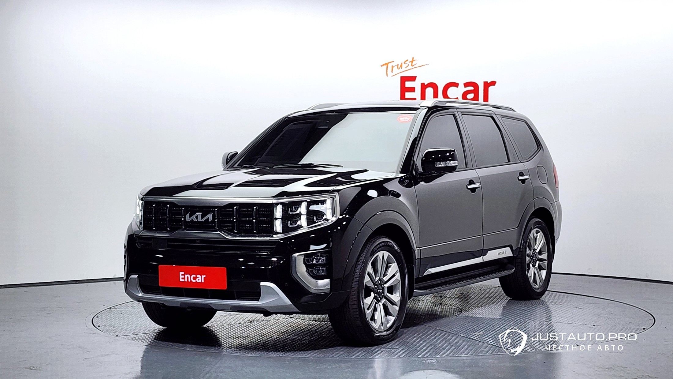 Автомобиль Kia Mohave