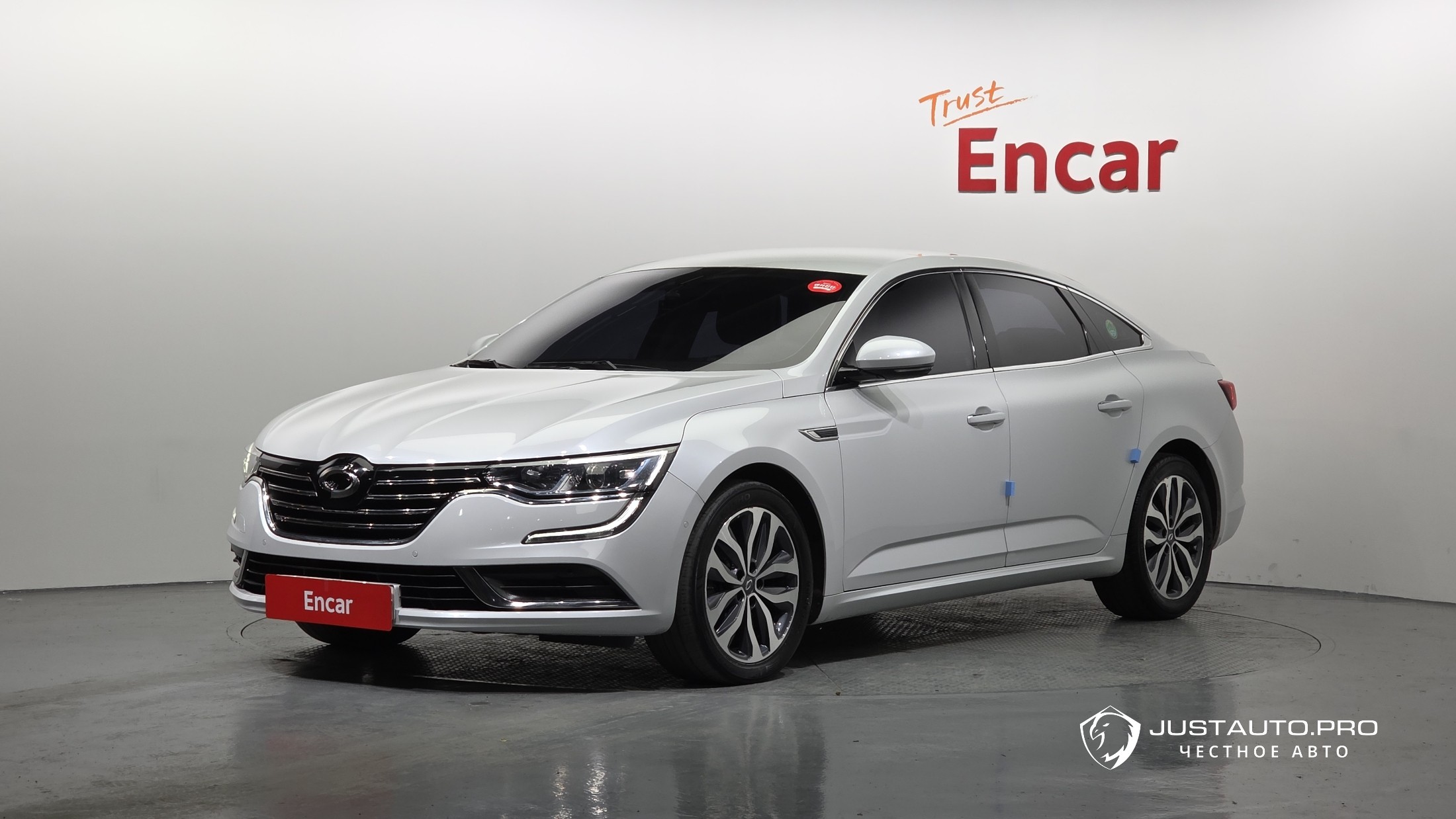 Автомобиль Renault-KoreaSamsung SM6
