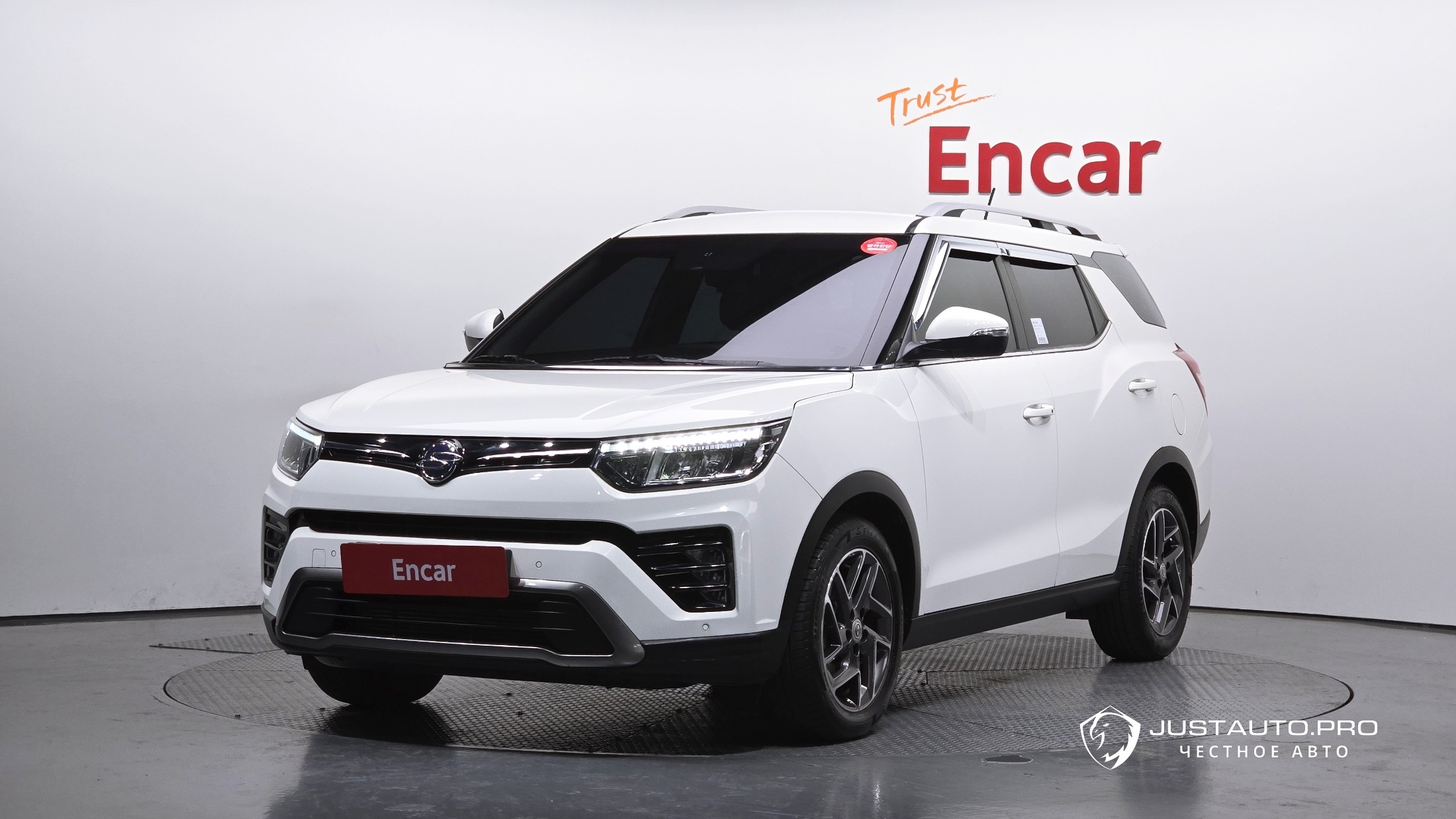 Автомобиль KG_Mobility_Ssangyong TIBOLI