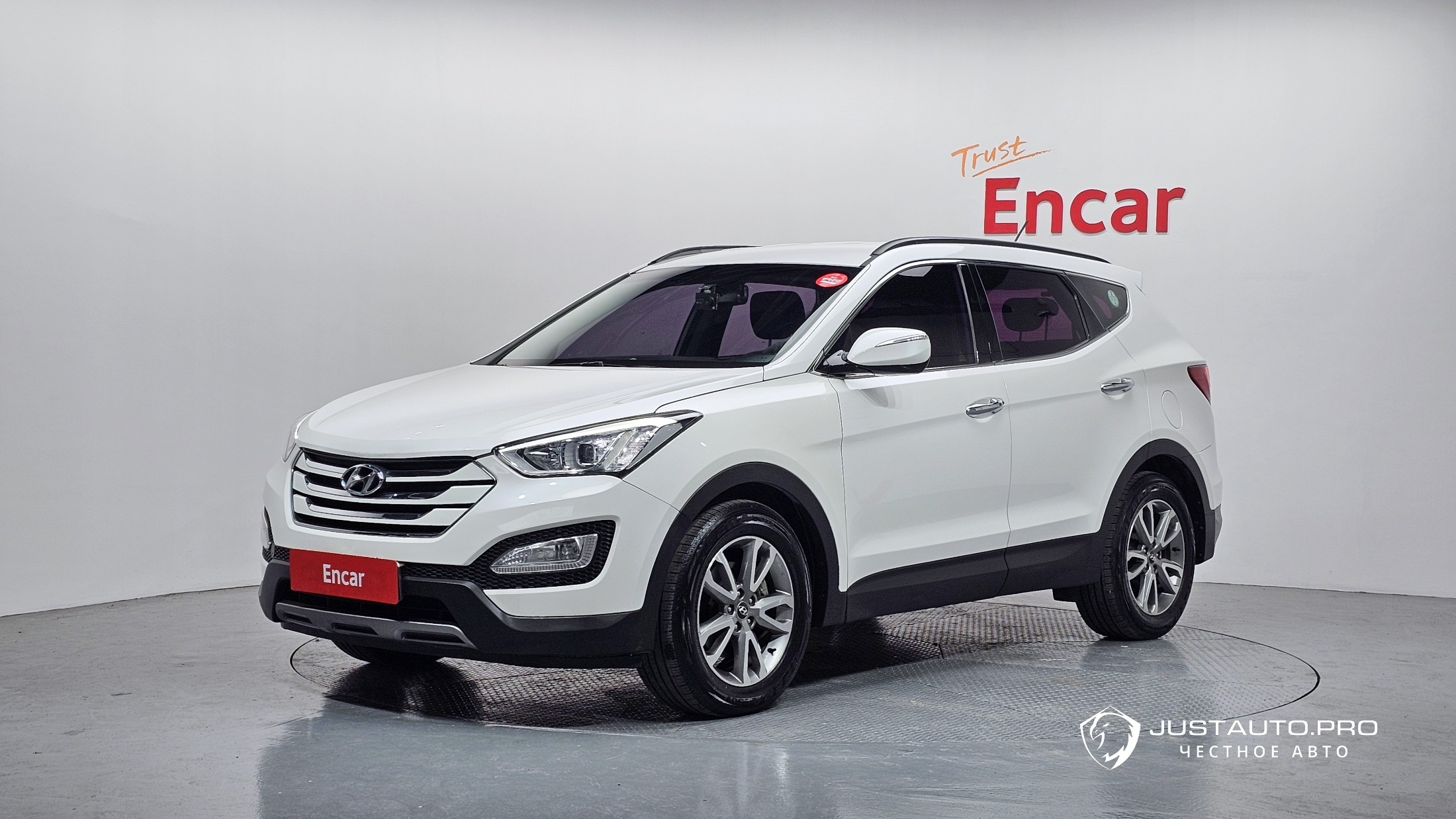 Автомобиль Hyundai Santafe