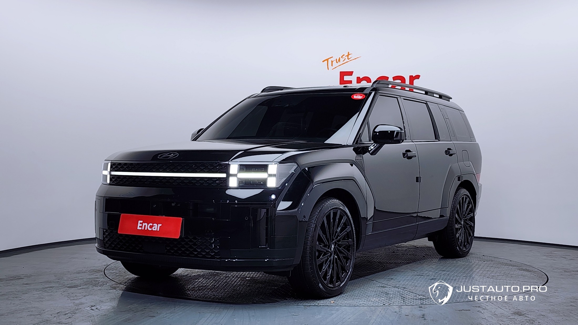 Автомобиль Hyundai Santafe