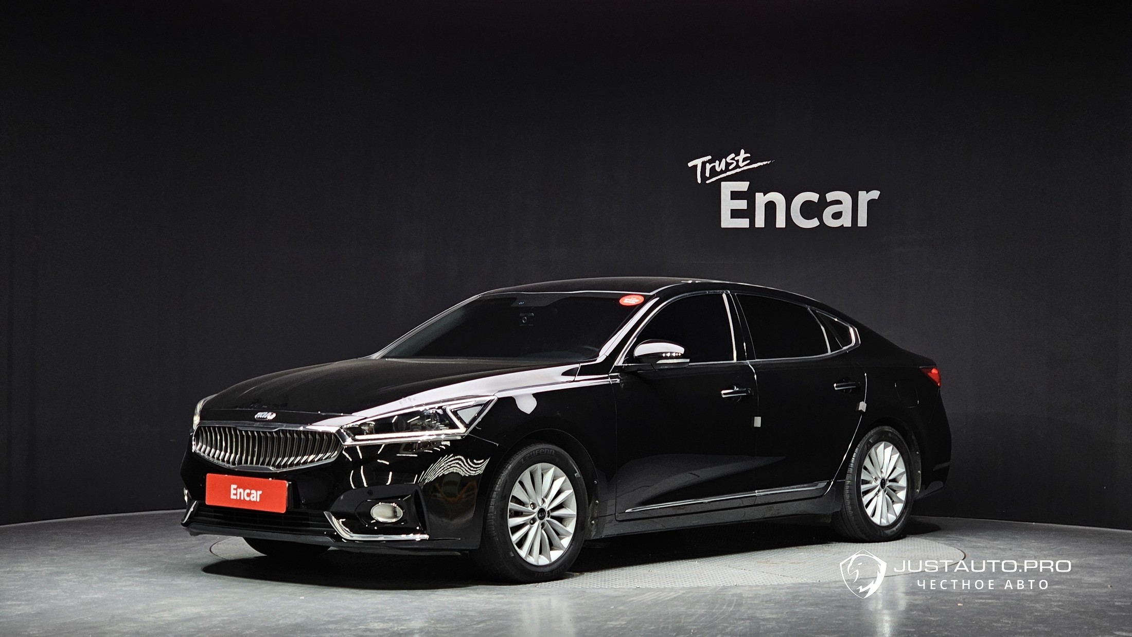 Автомобиль Kia K7