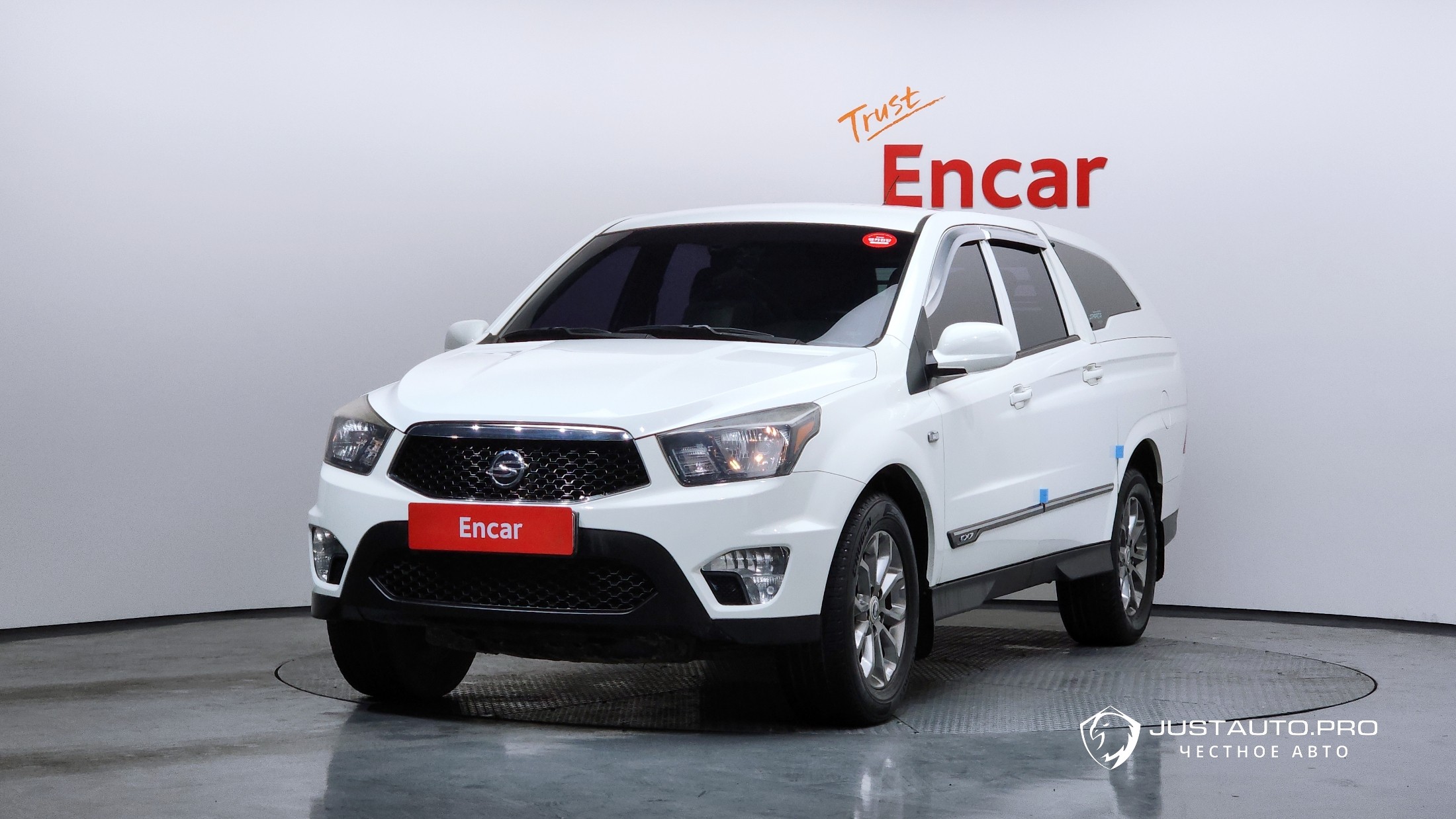 Автомобиль KG_Mobility_Ssangyong KORANDO