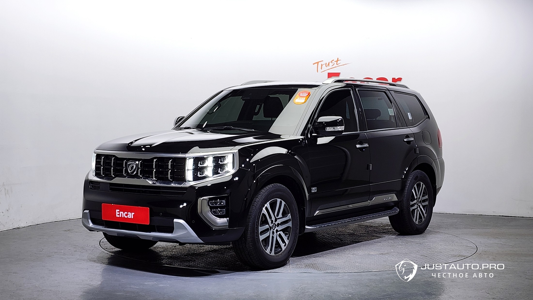 Автомобиль Kia Mohave