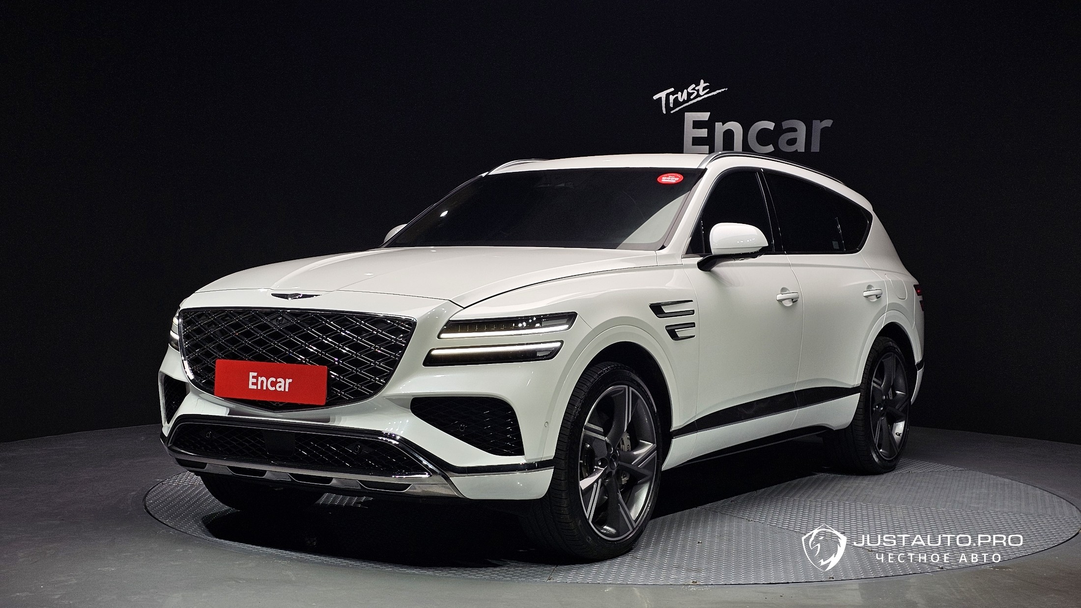 Автомобиль Genesis GV80