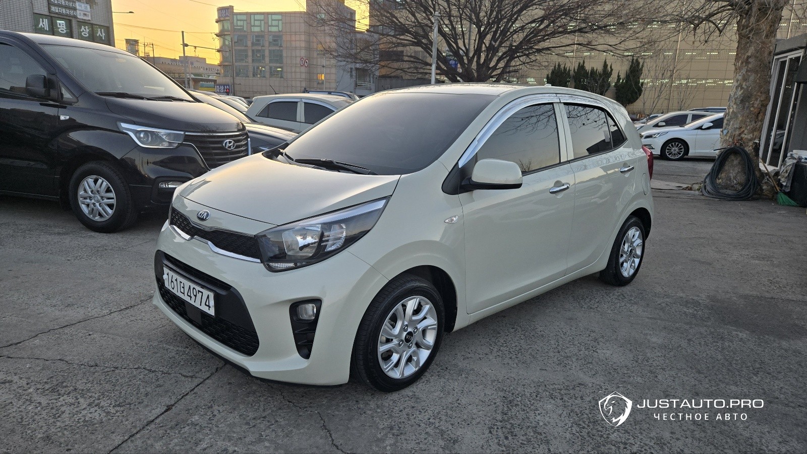 Автомобиль Kia morning