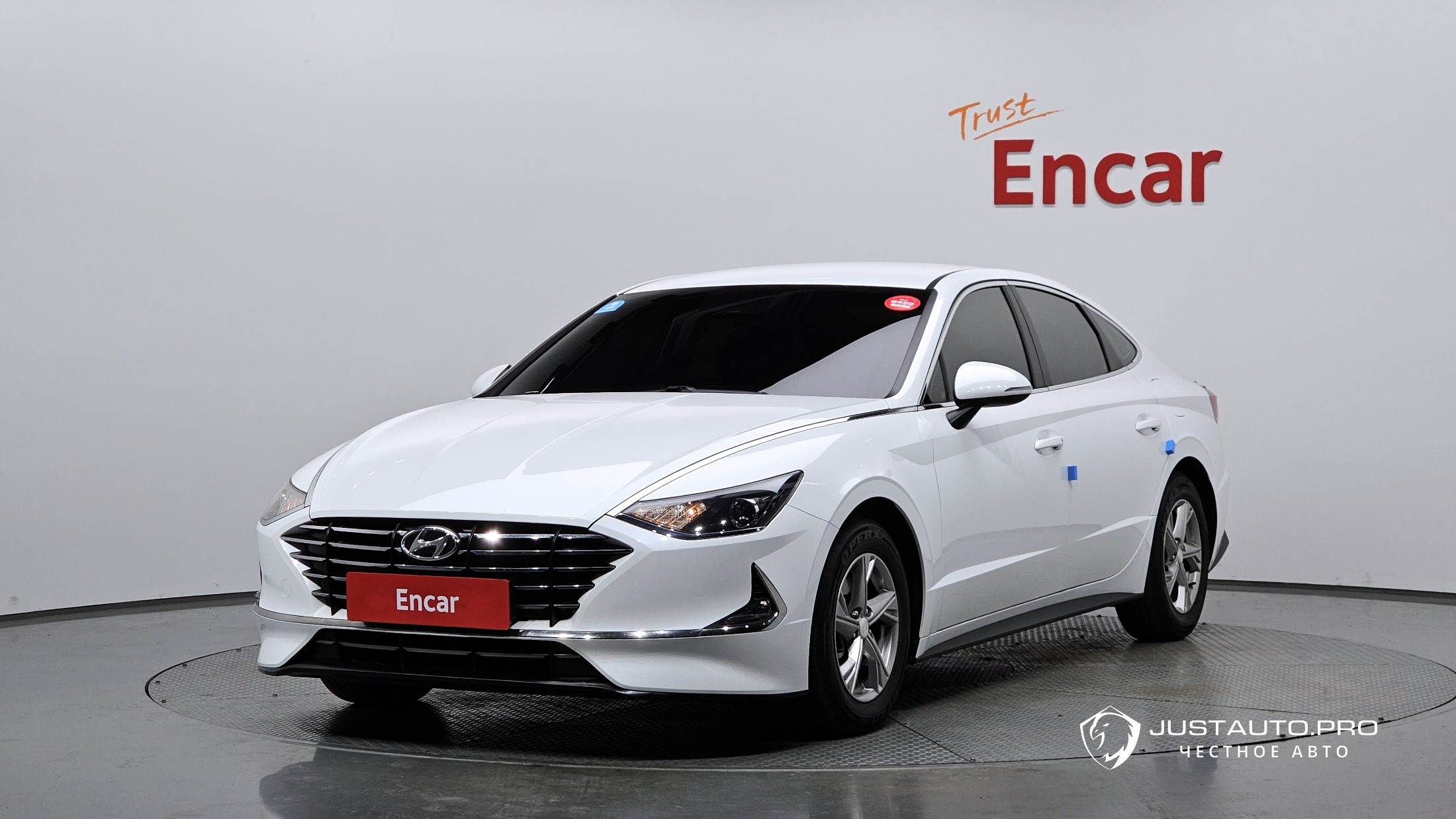 Автомобиль Hyundai Sonata