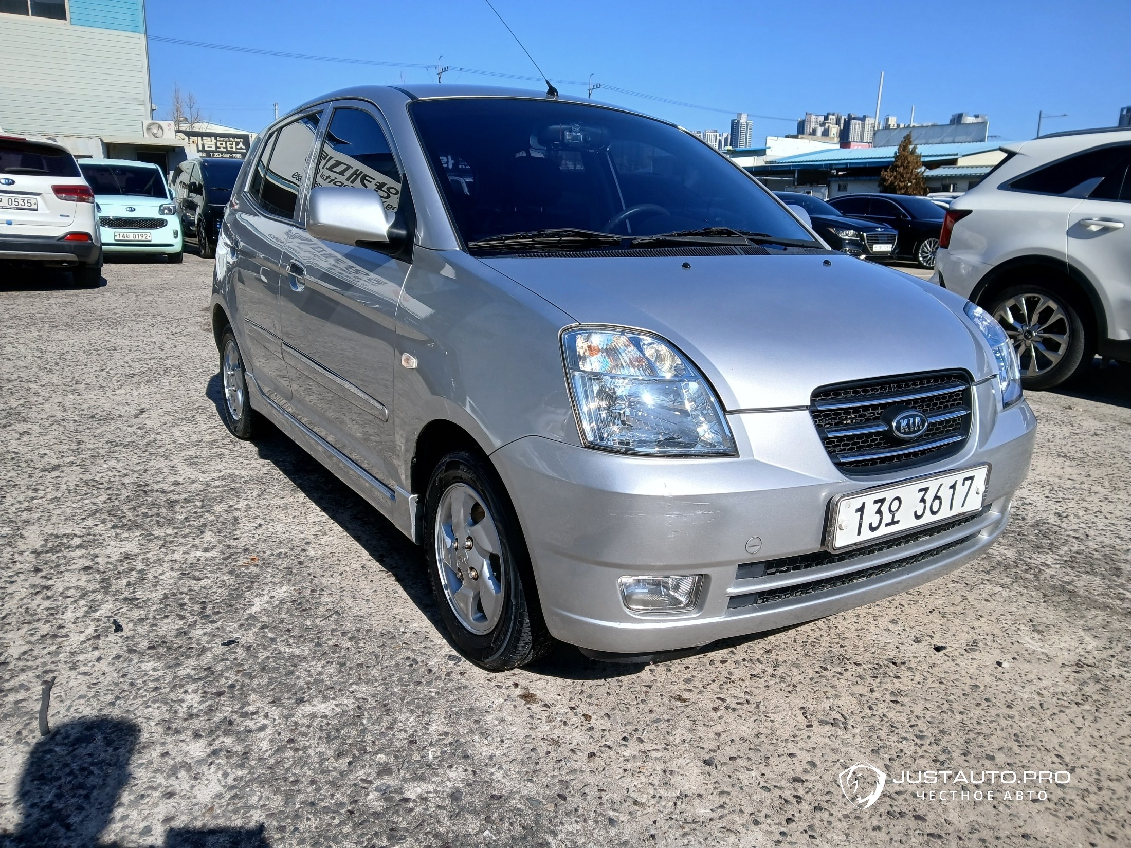 Автомобиль Kia morning