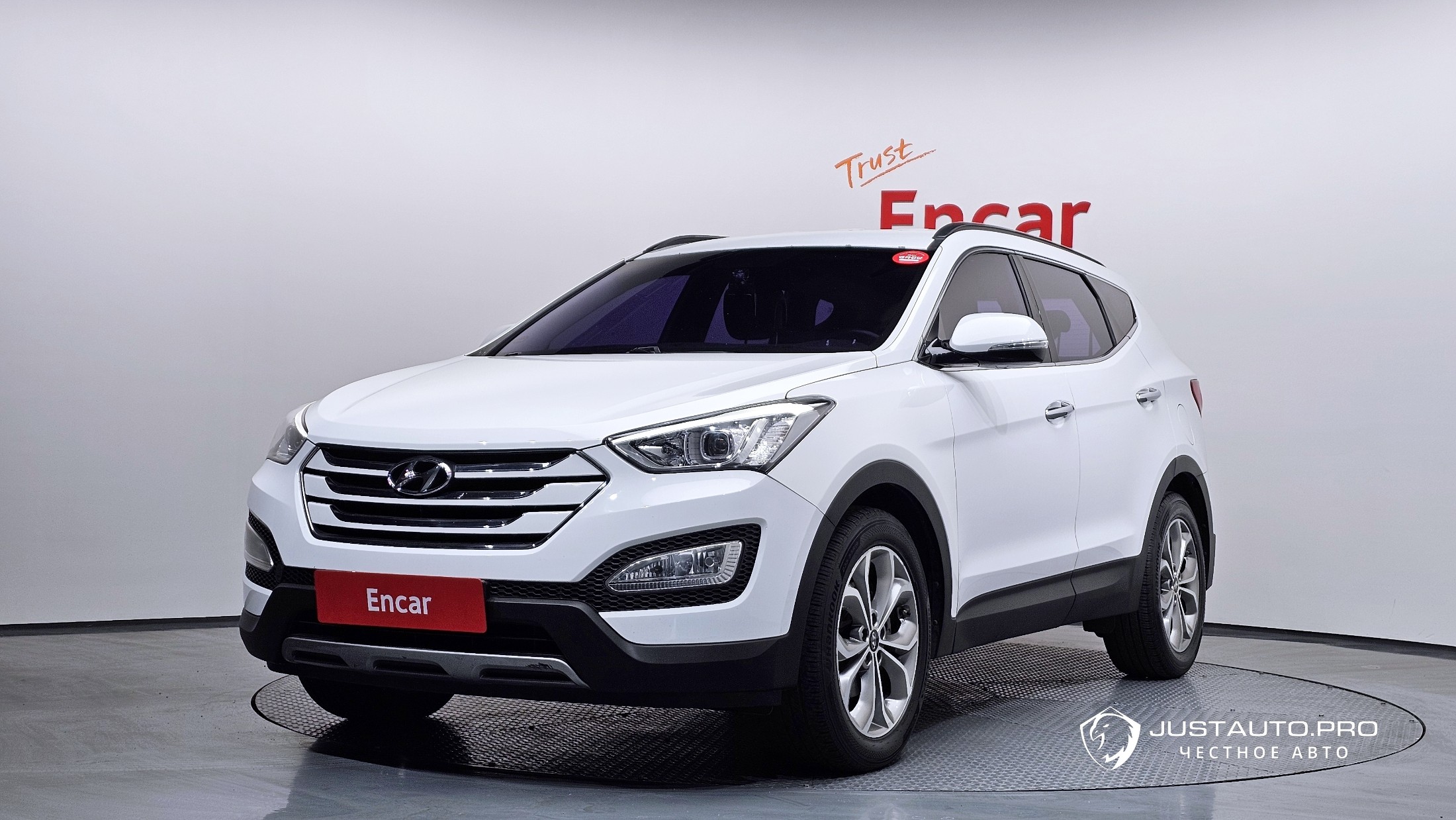 Автомобиль Hyundai Santafe