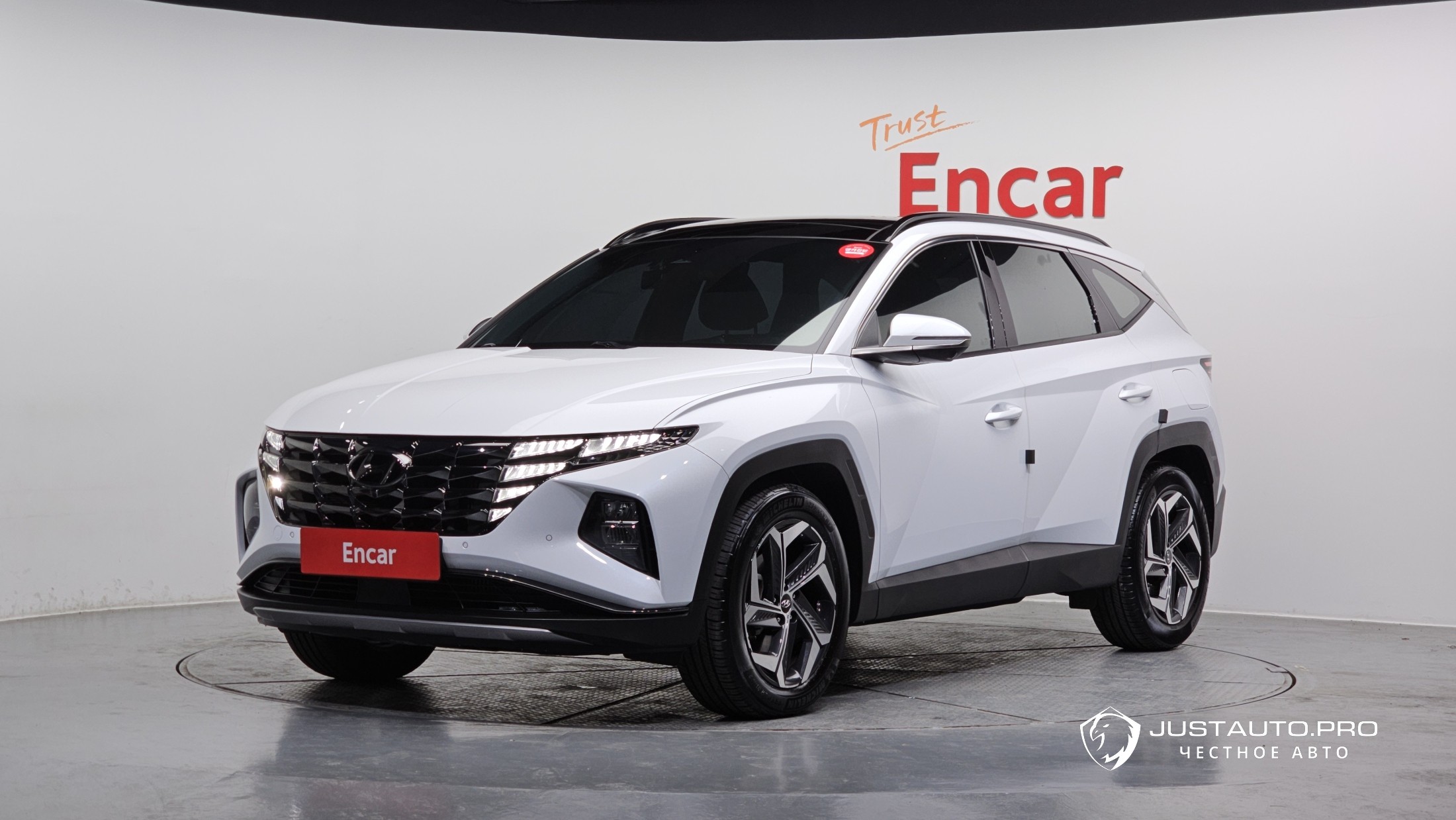 Автомобиль Hyundai Tucson