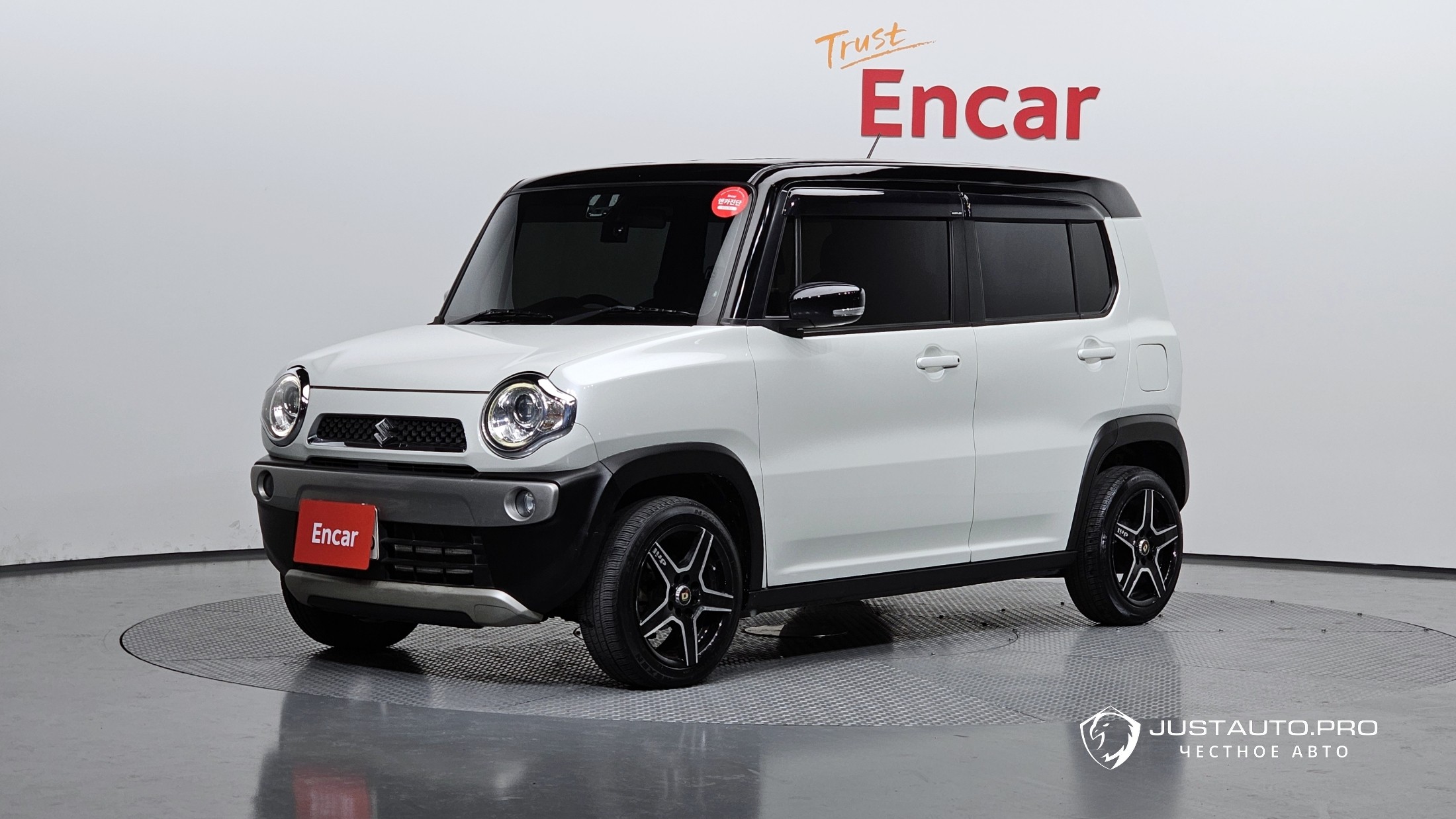 Автомобиль Suzuki HUSTLER