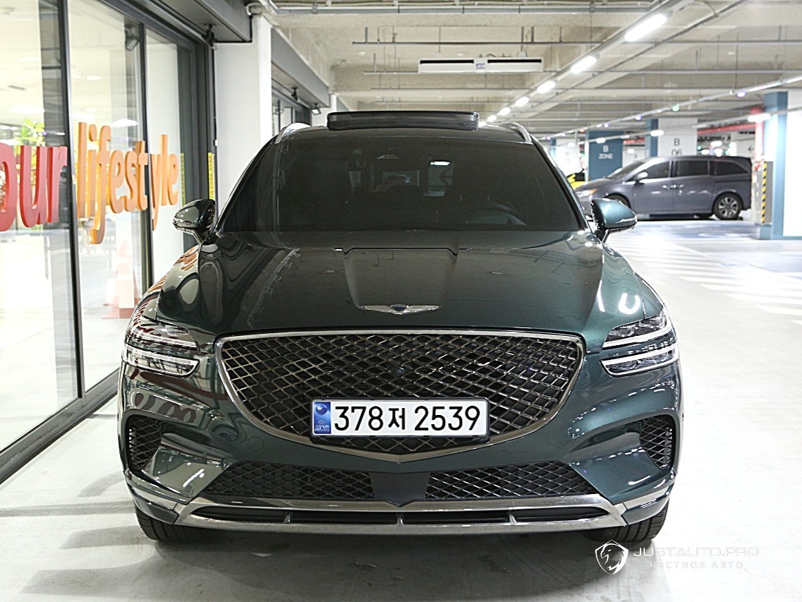 Автомобиль Genesis GV70