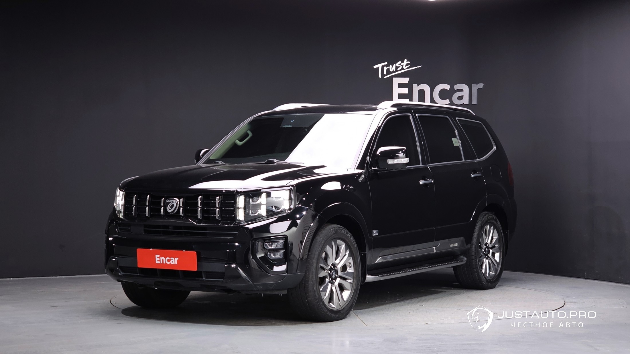 Автомобиль Kia Mohave