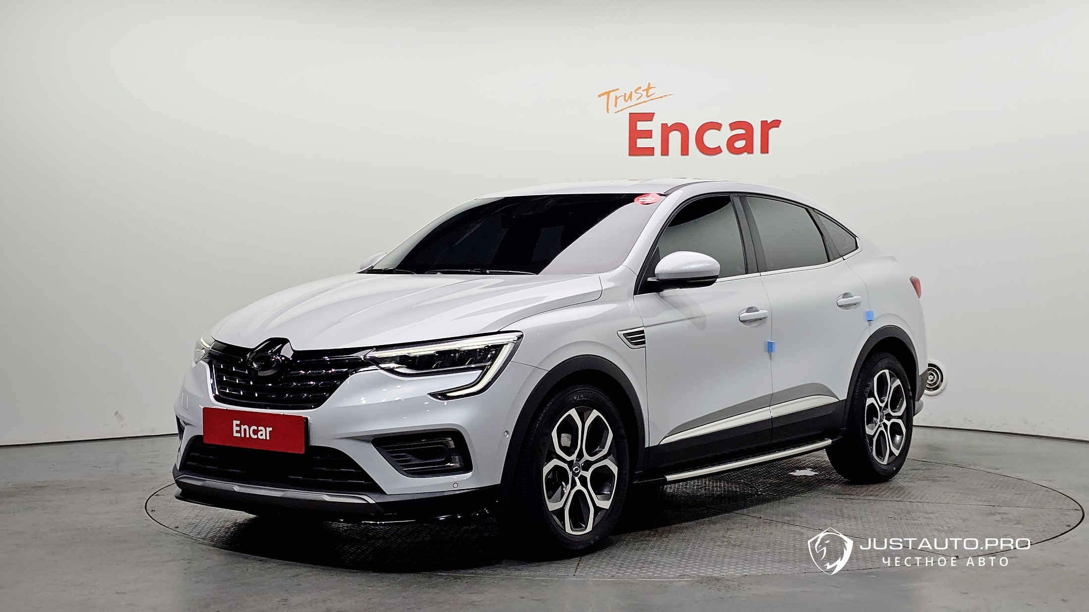 Автомобиль Renault-KoreaSamsung XM3