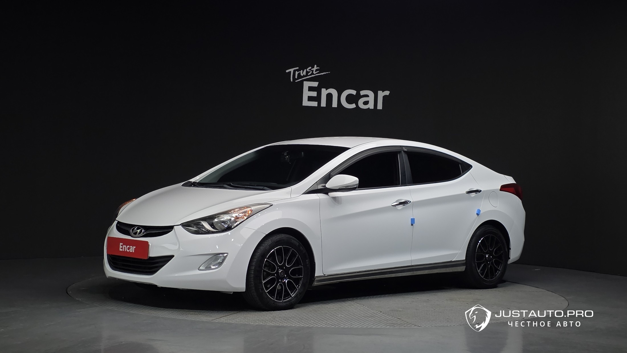 Автомобиль Hyundai AVANTE