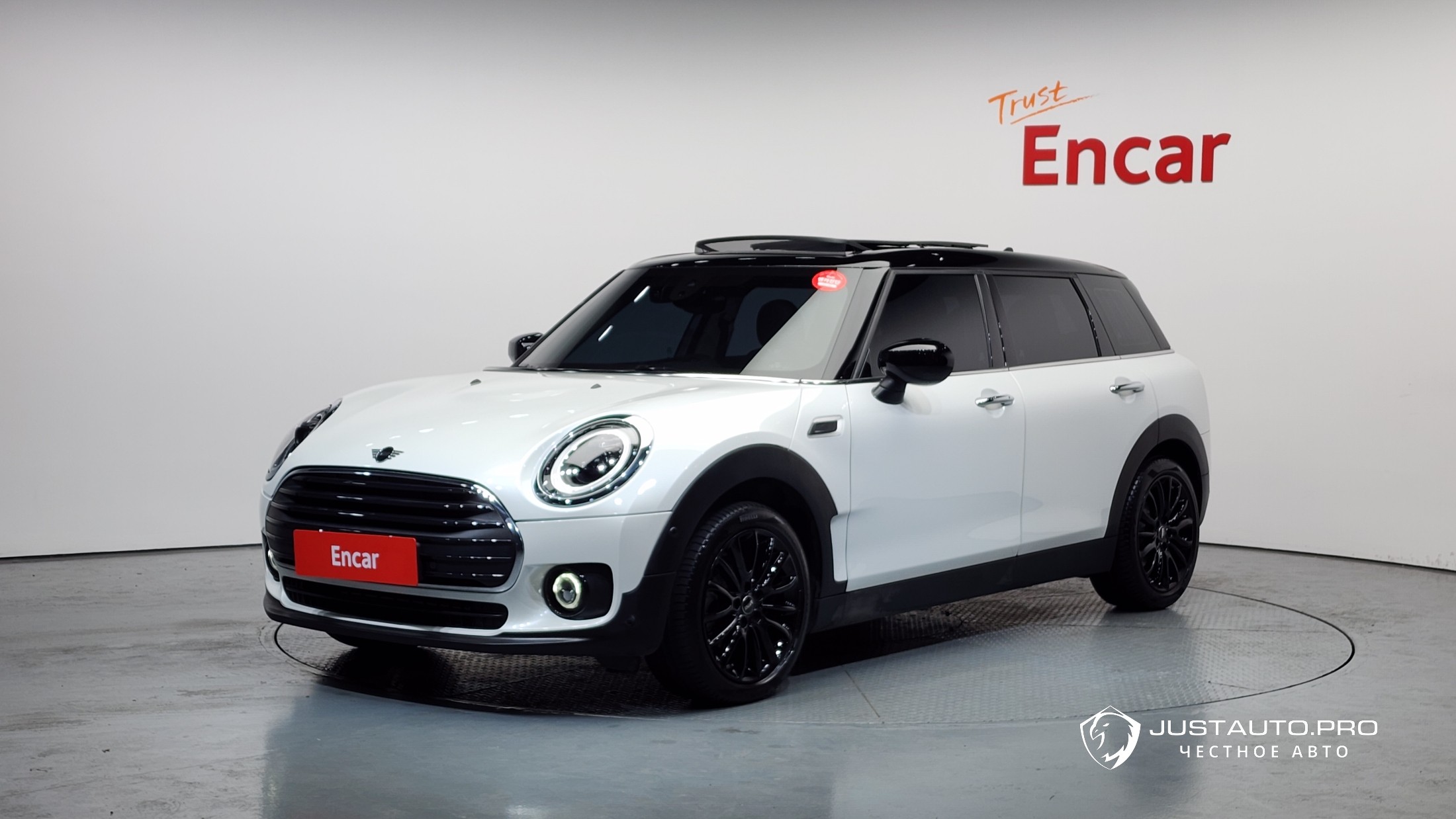 Автомобиль Mini Clubman