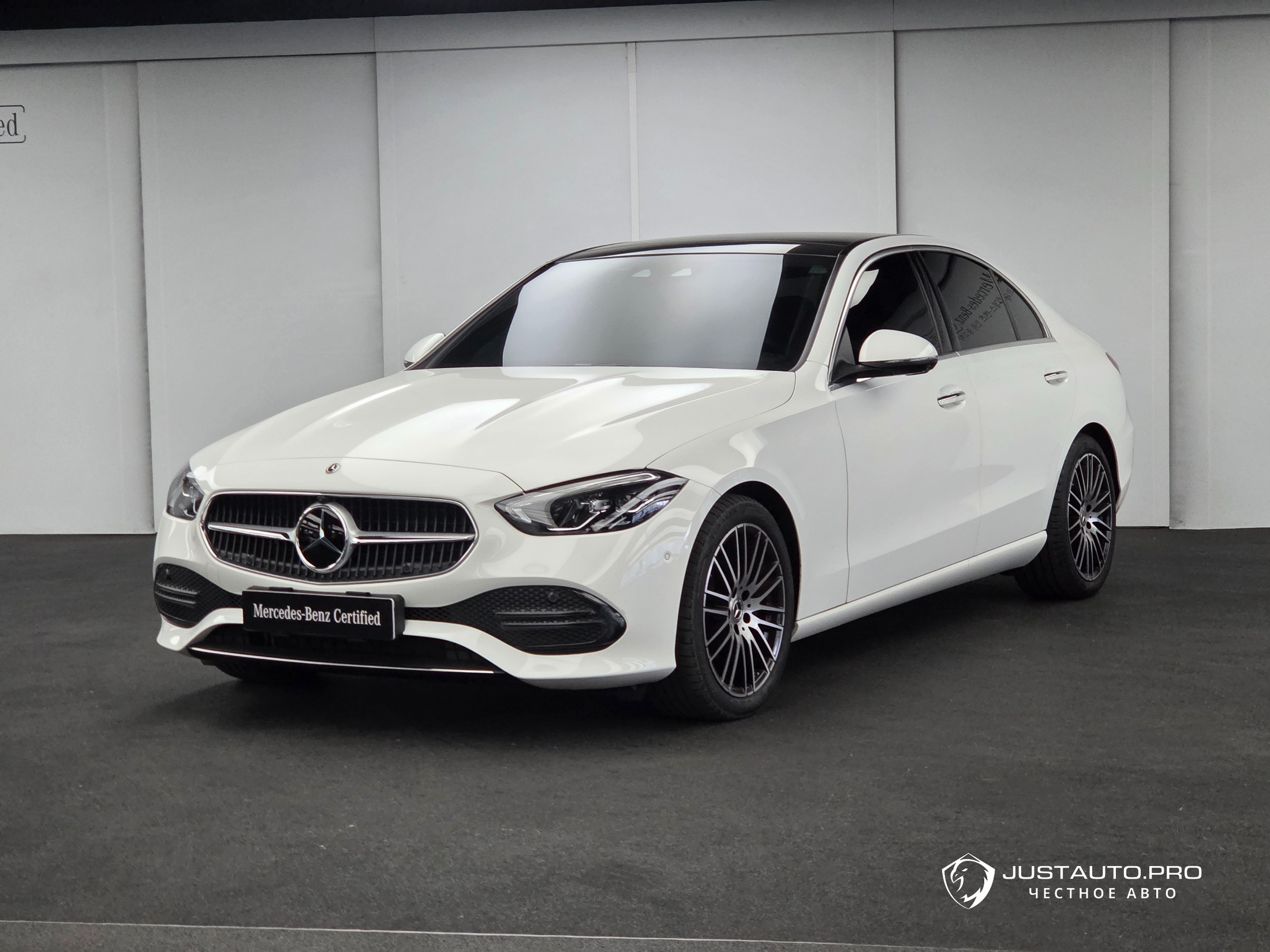 Автомобиль Mercedes-Benz C-Class