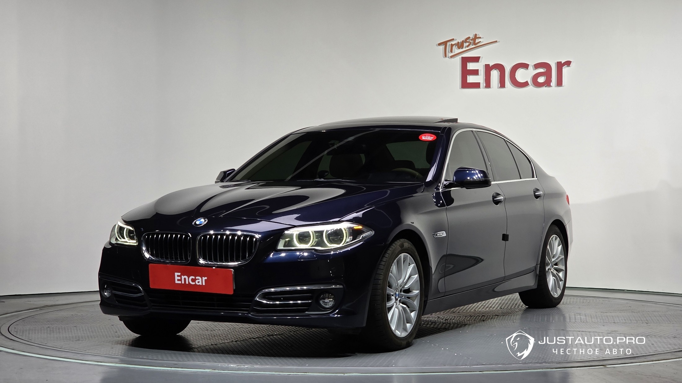 Автомобиль BMW 5-Series