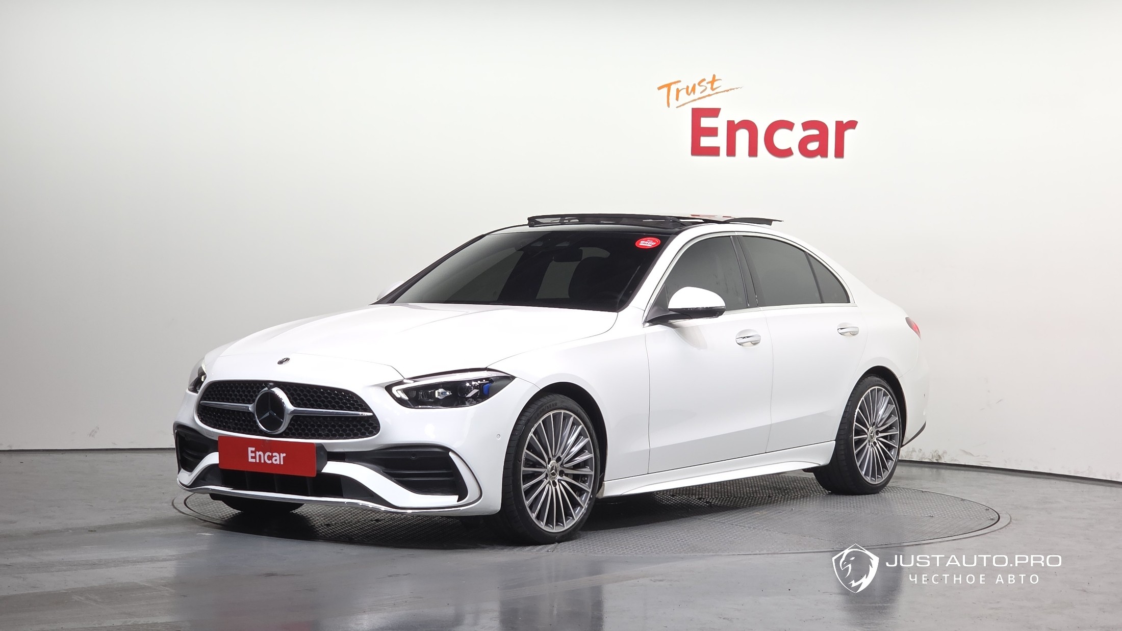 Автомобиль Mercedes-Benz C-Class