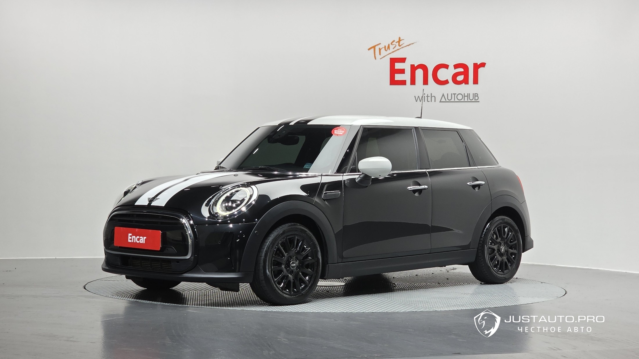 Автомобиль Mini Cooper