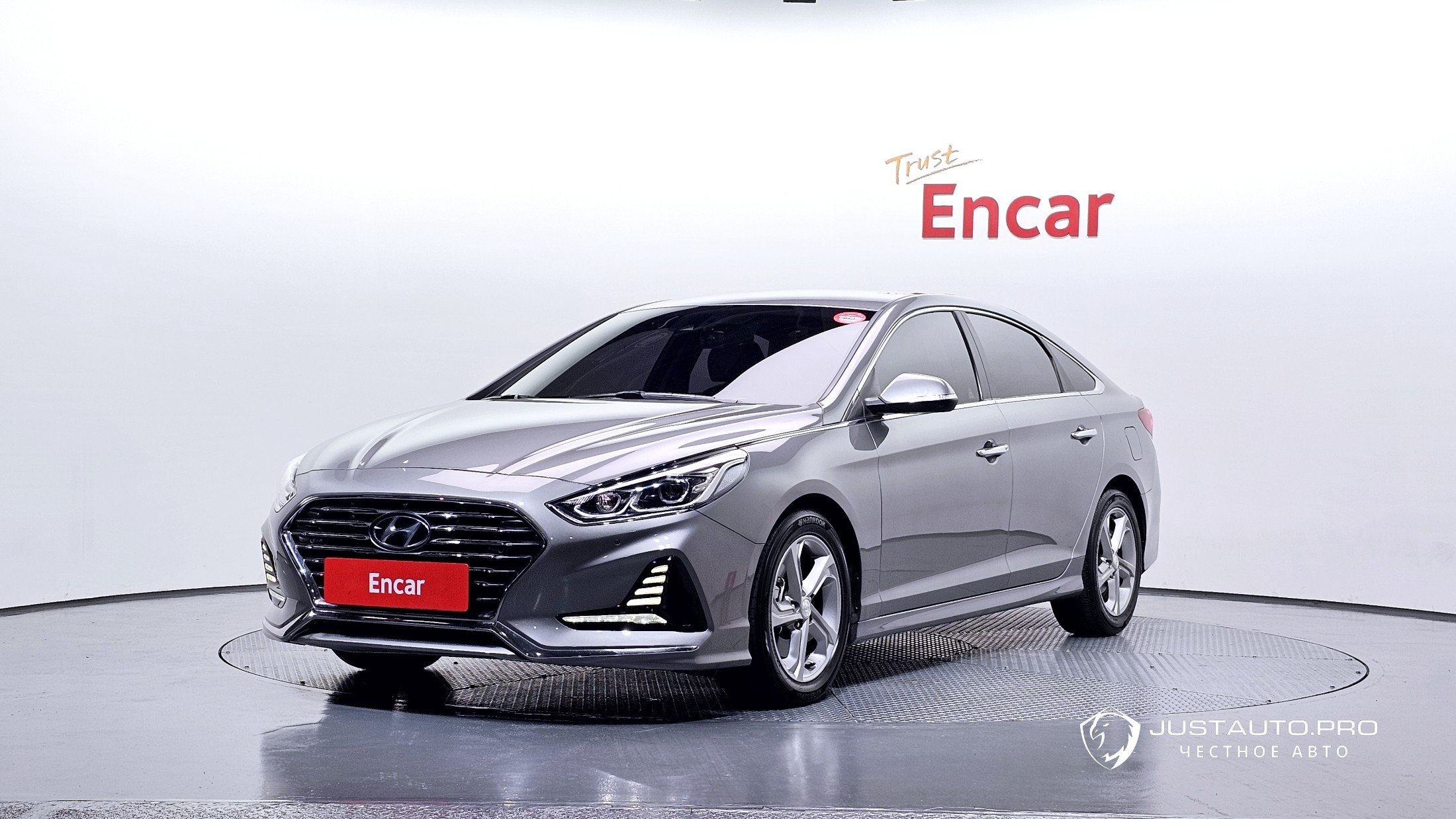 Автомобиль Hyundai Sonata