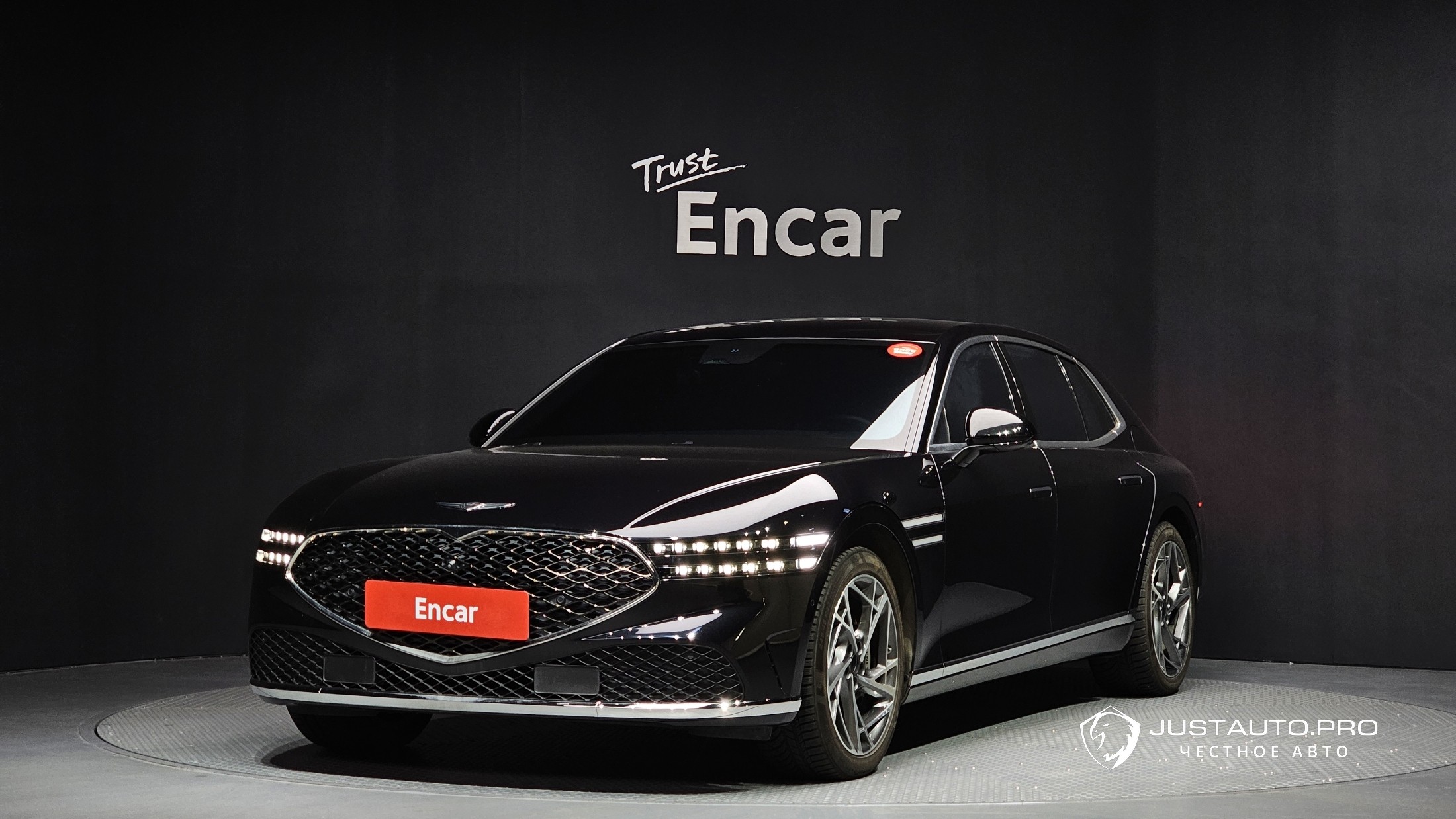 Автомобиль Genesis G90