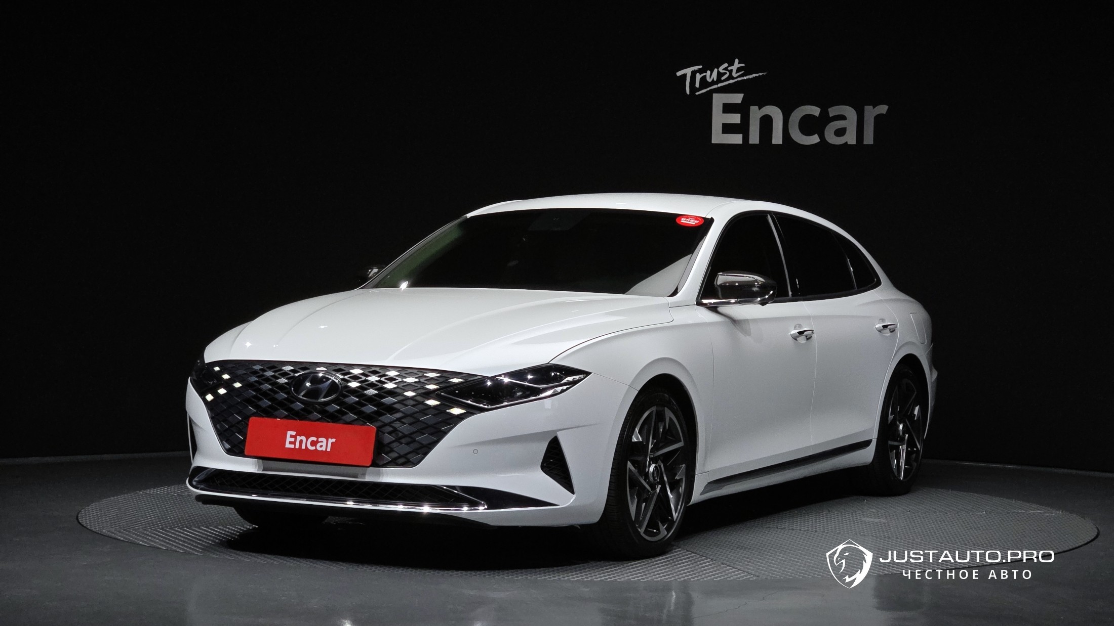 Автомобиль Hyundai Grandeur