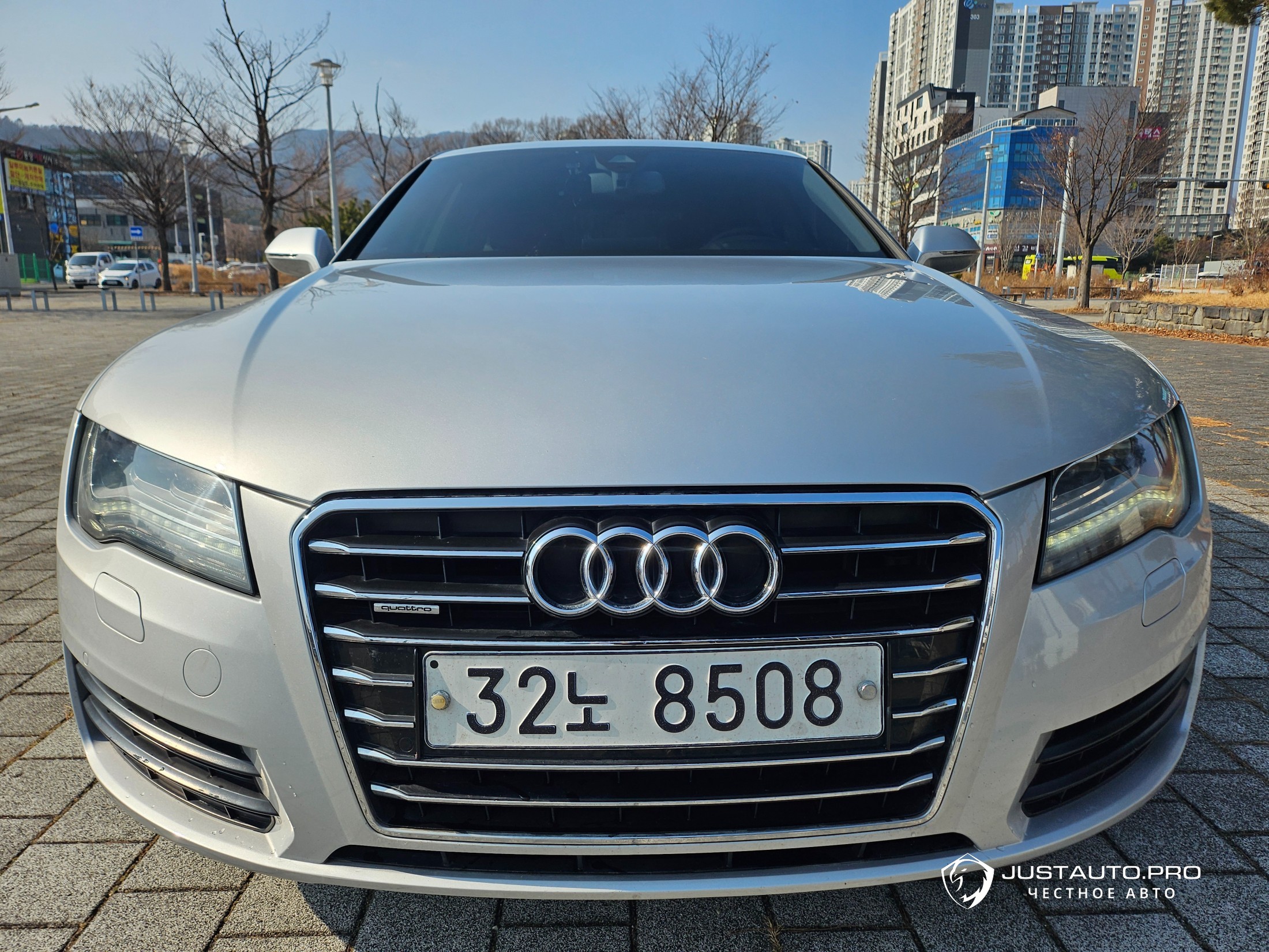 Автомобиль Audi A7