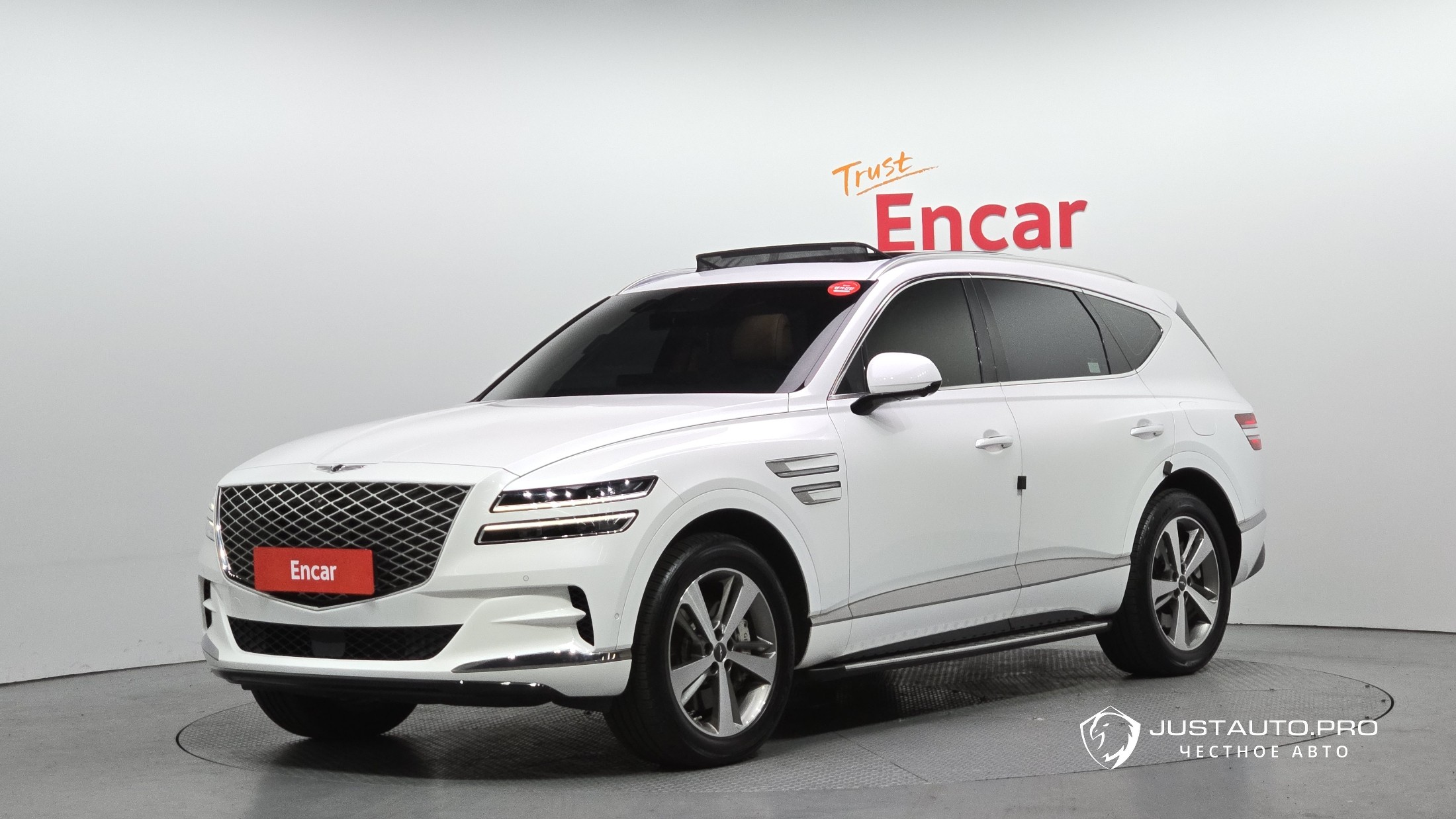 Автомобиль Genesis GV80