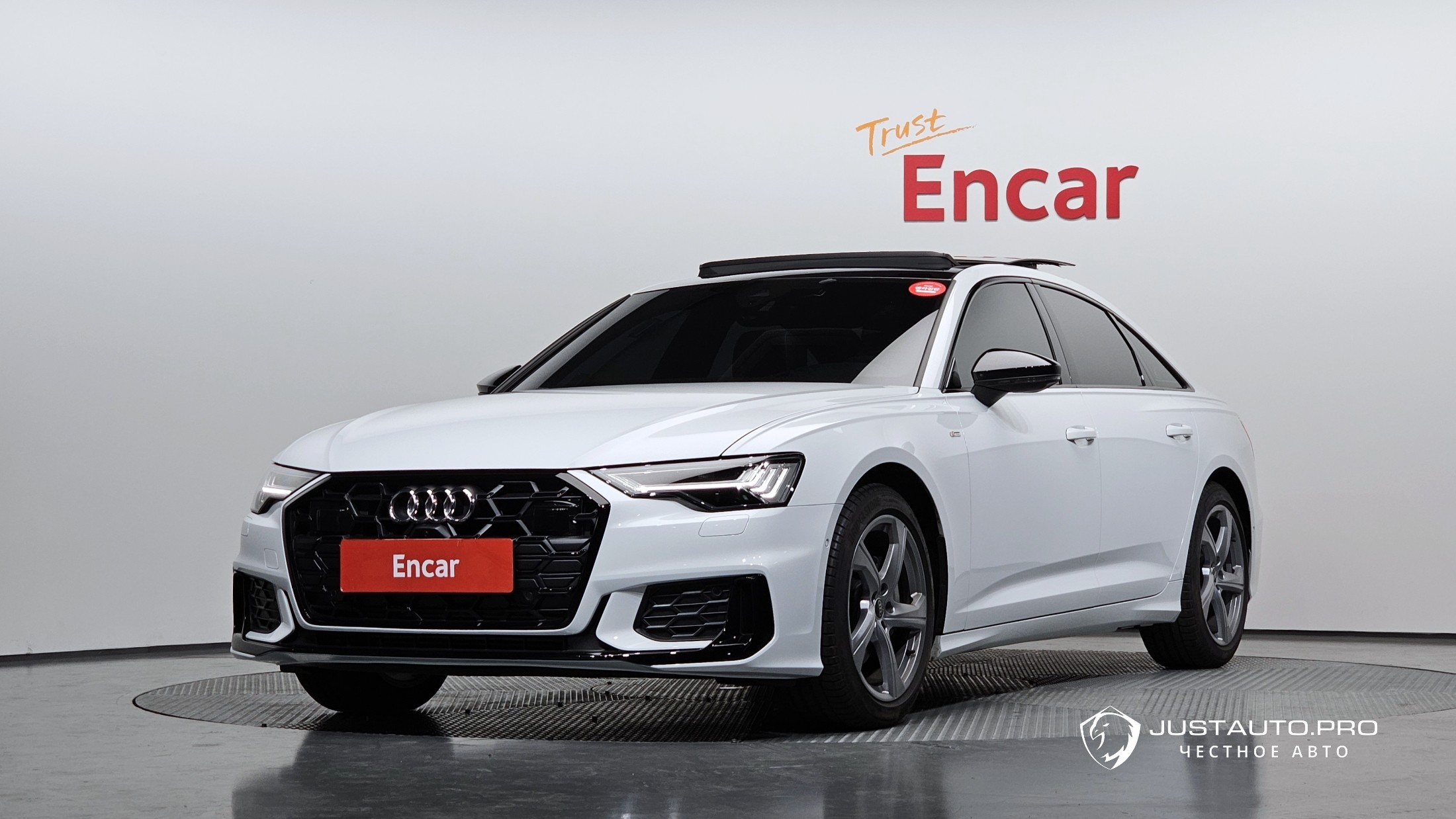 Автомобиль Audi A6